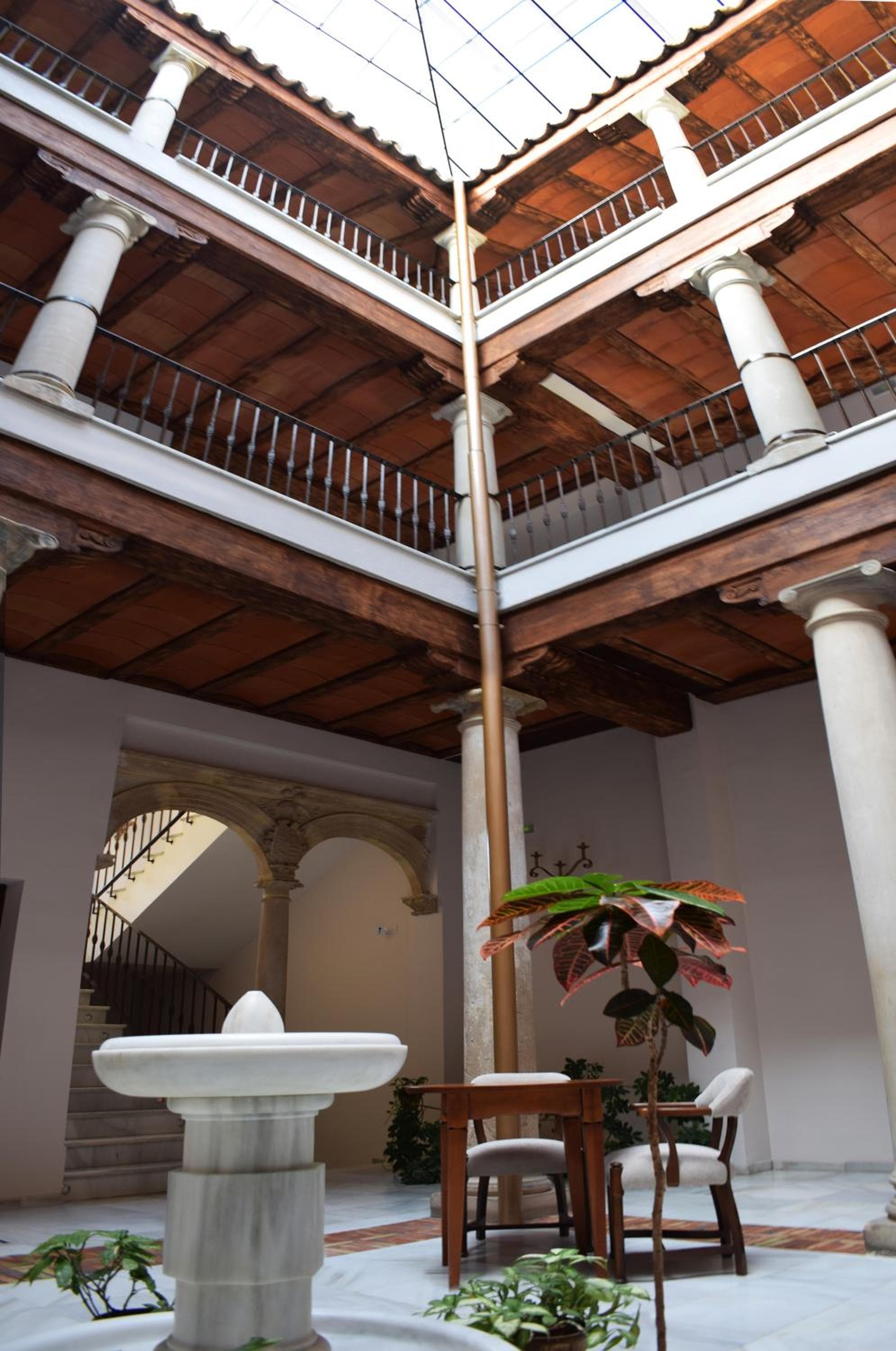 Hotel María de Molina photo 3