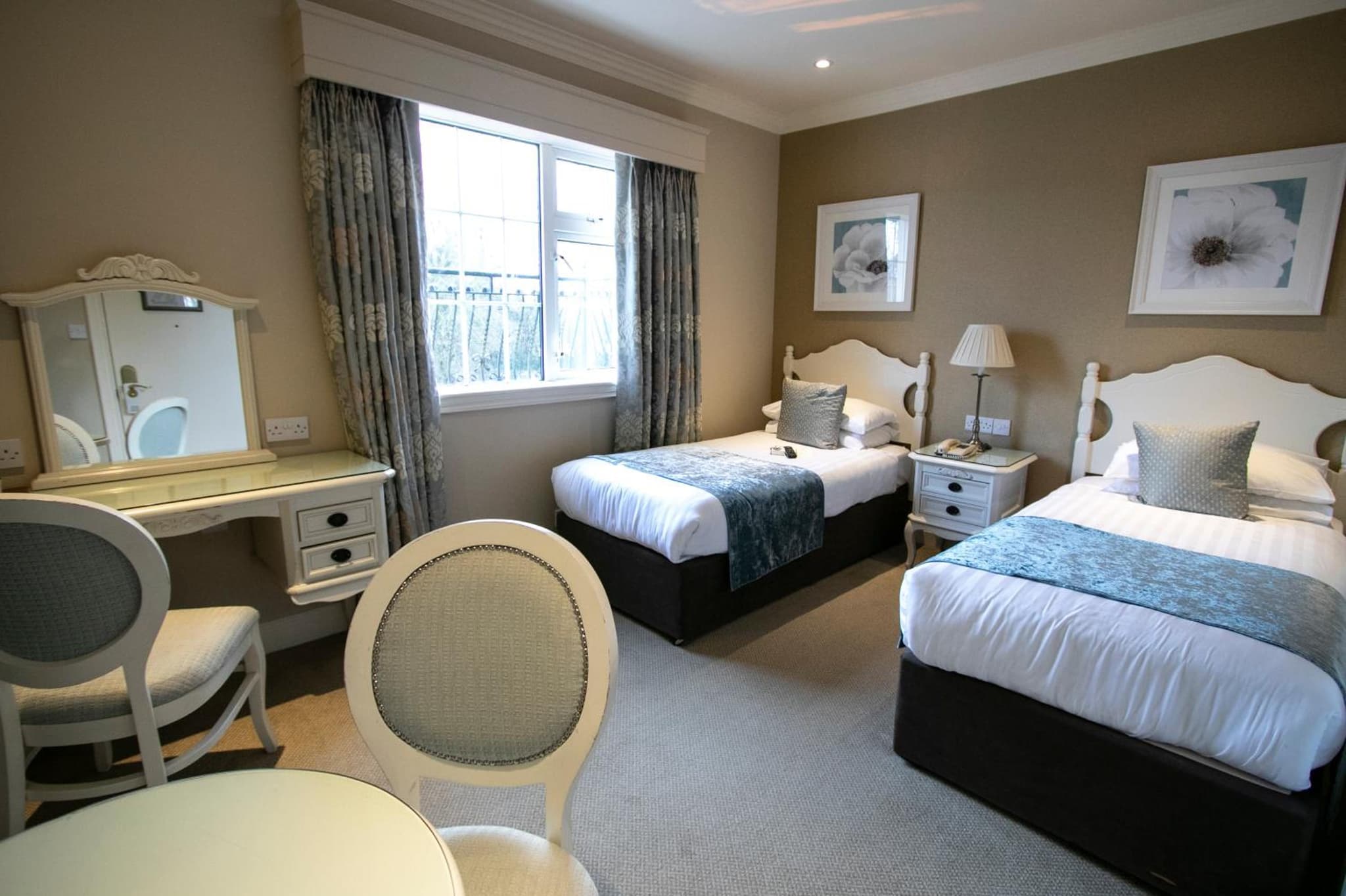 International Hotel Killarney photo 6
