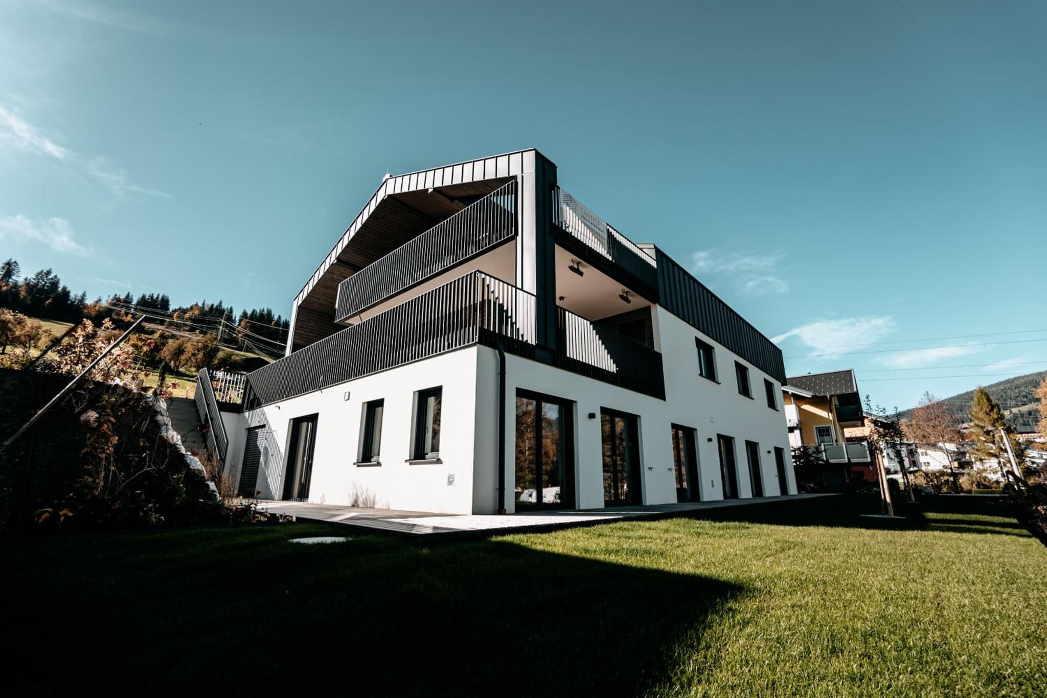Tanners Chalet Apartments