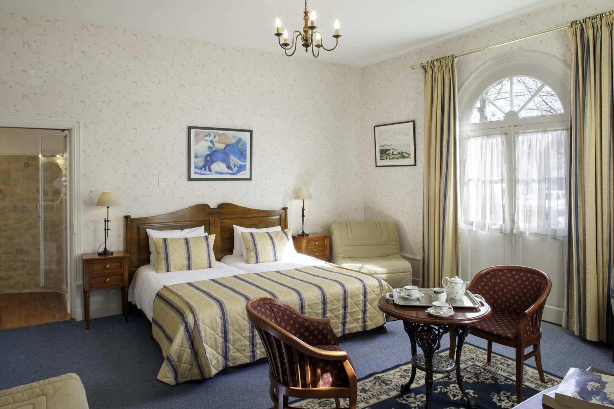 Logis Hôtel Le Plantagenêt photo 4