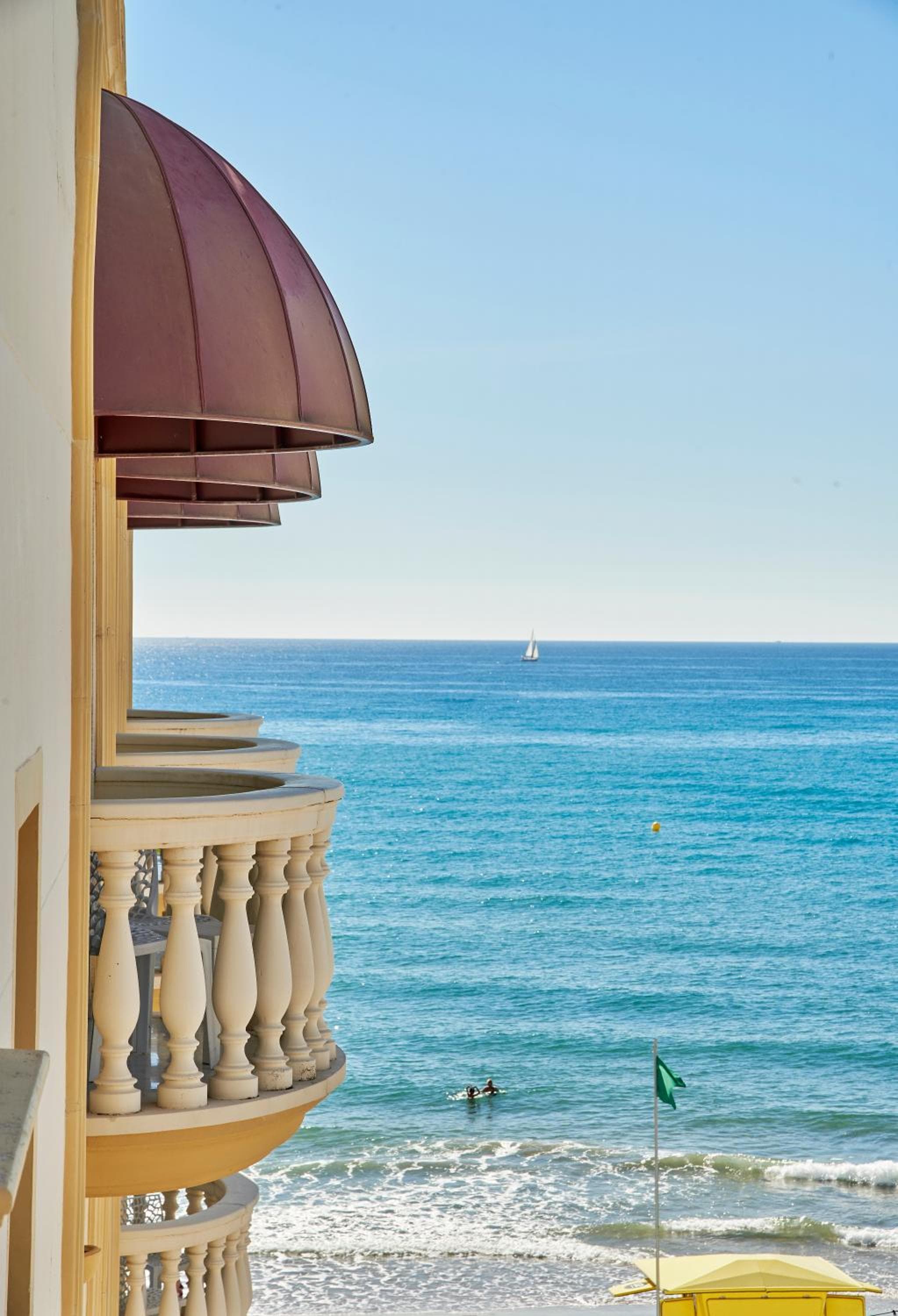 URH Sitges Playa photo 2