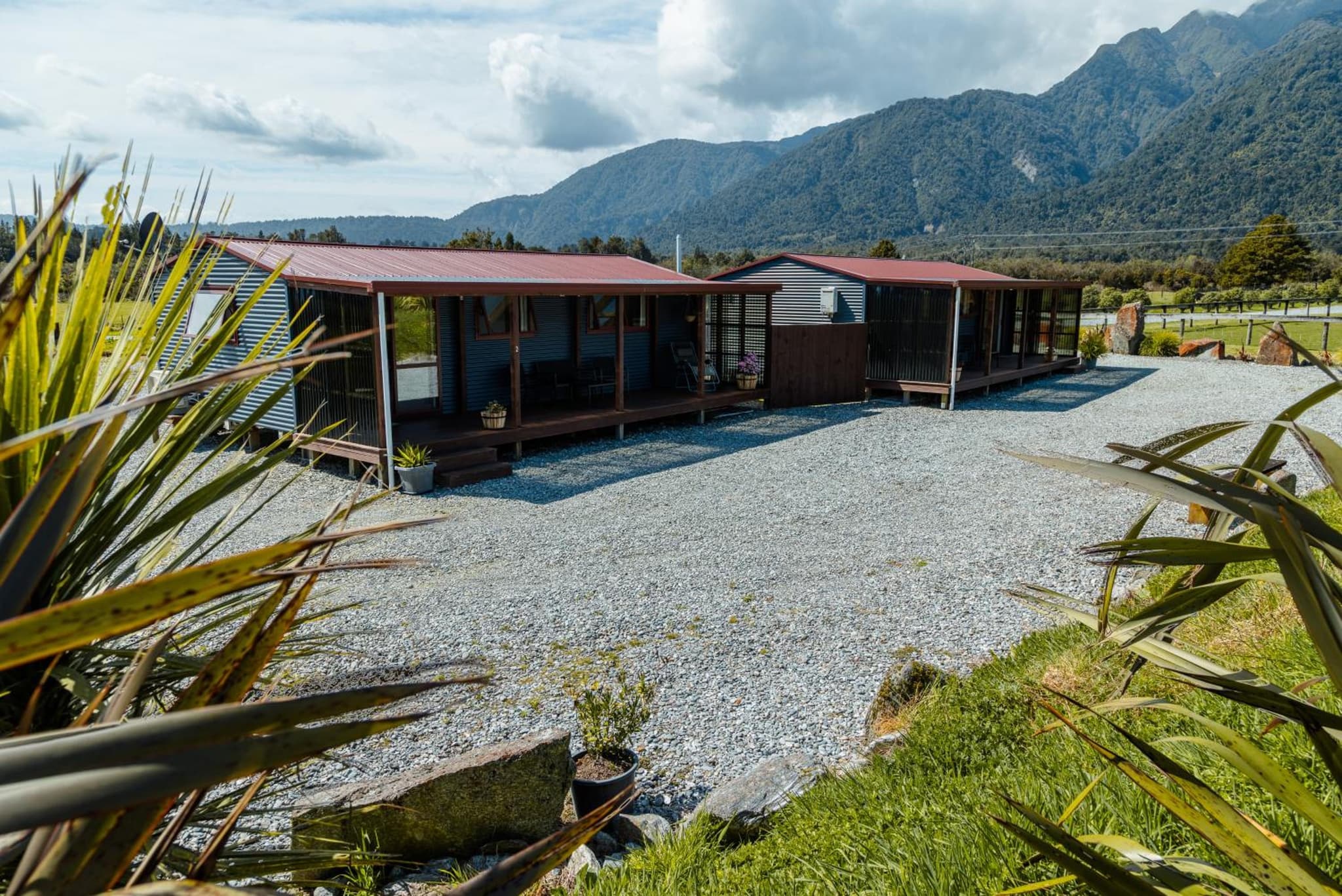 Te Awa Cottages photo 3