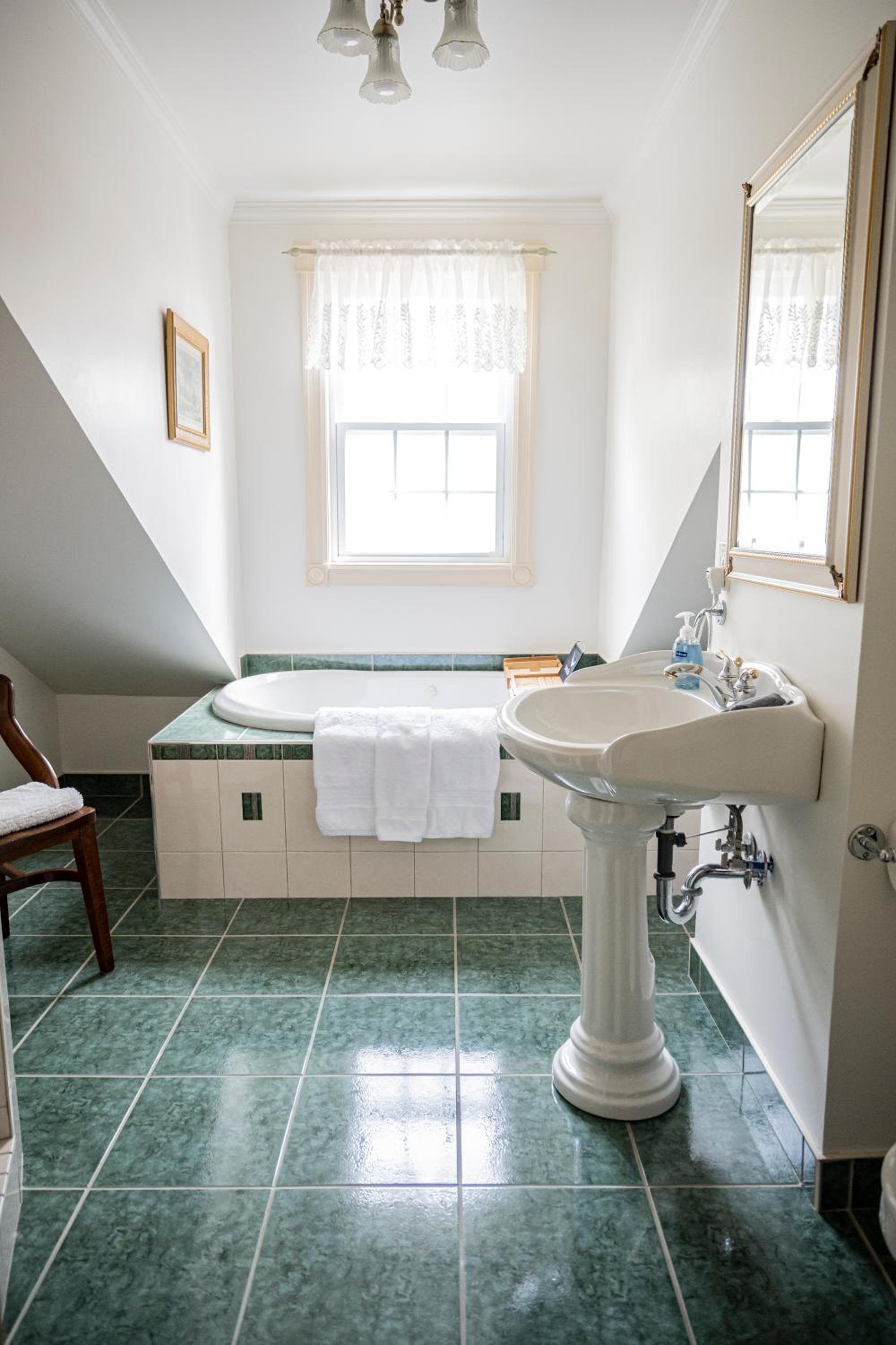 Belle View Manor Inn photo 9