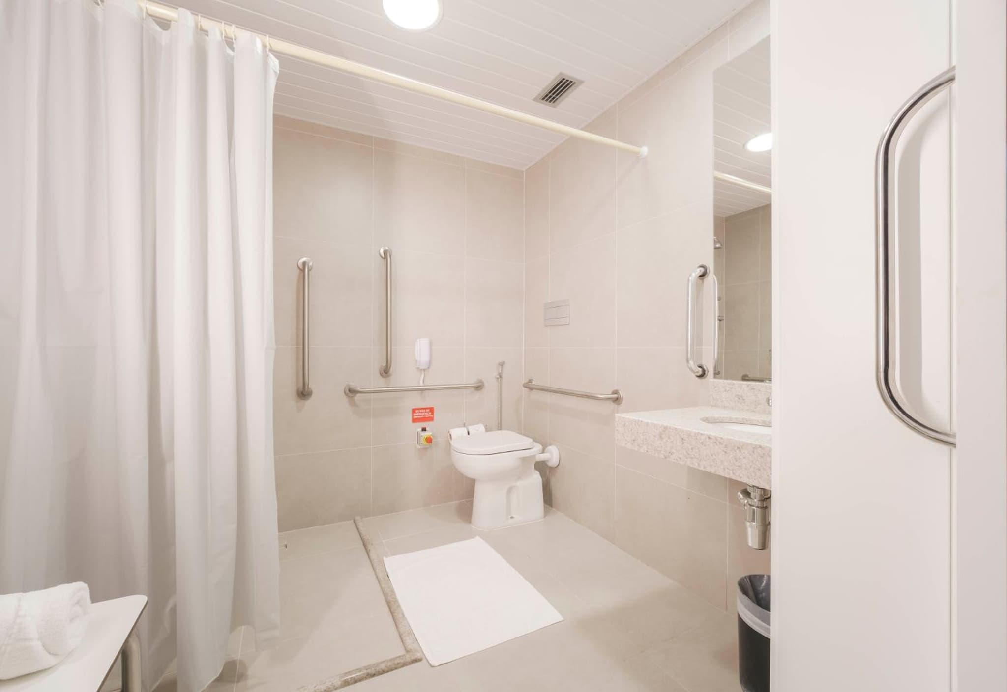 Ibis Budget Farroupilha photo 2