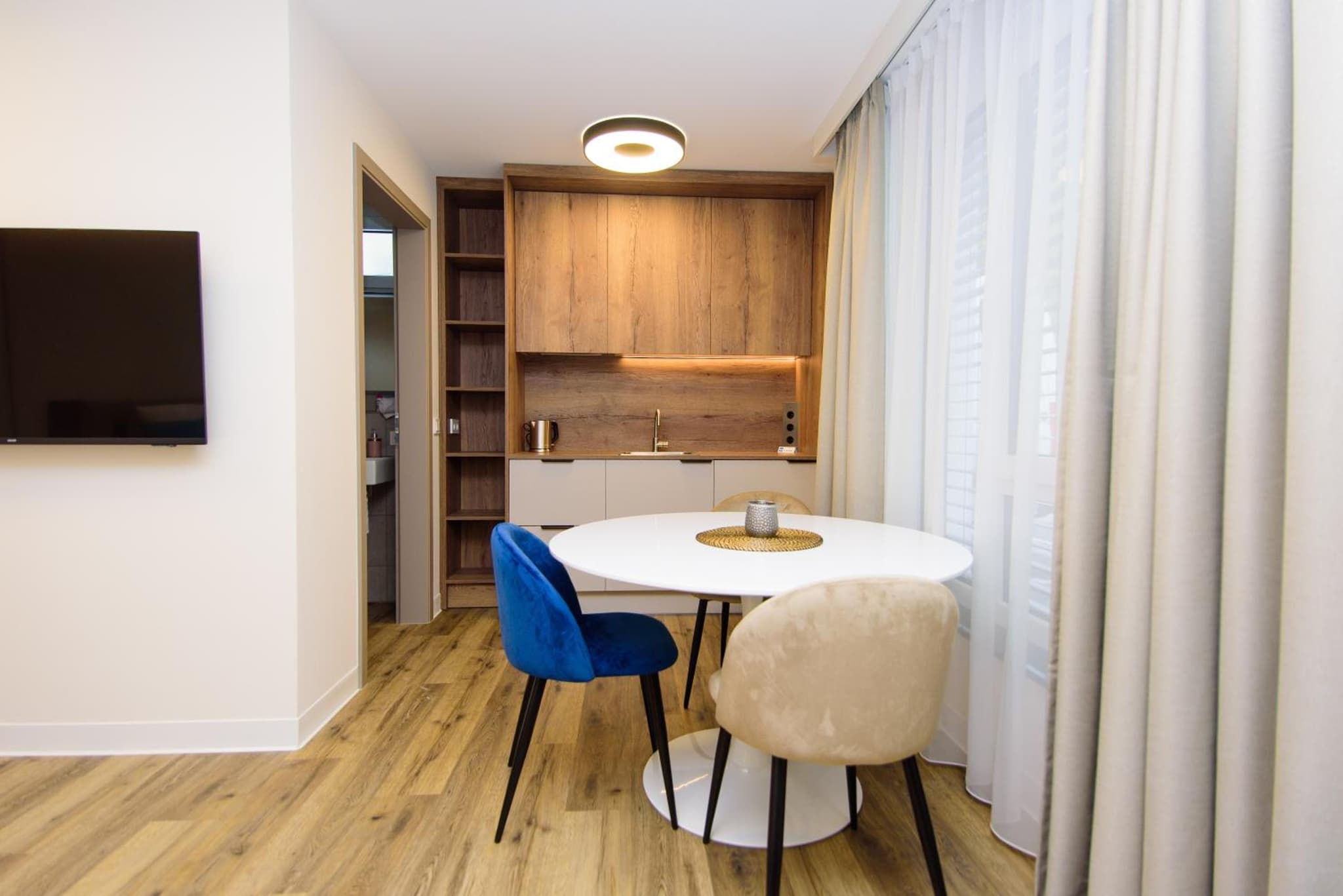 Hotel TwentyFour Living photo 4