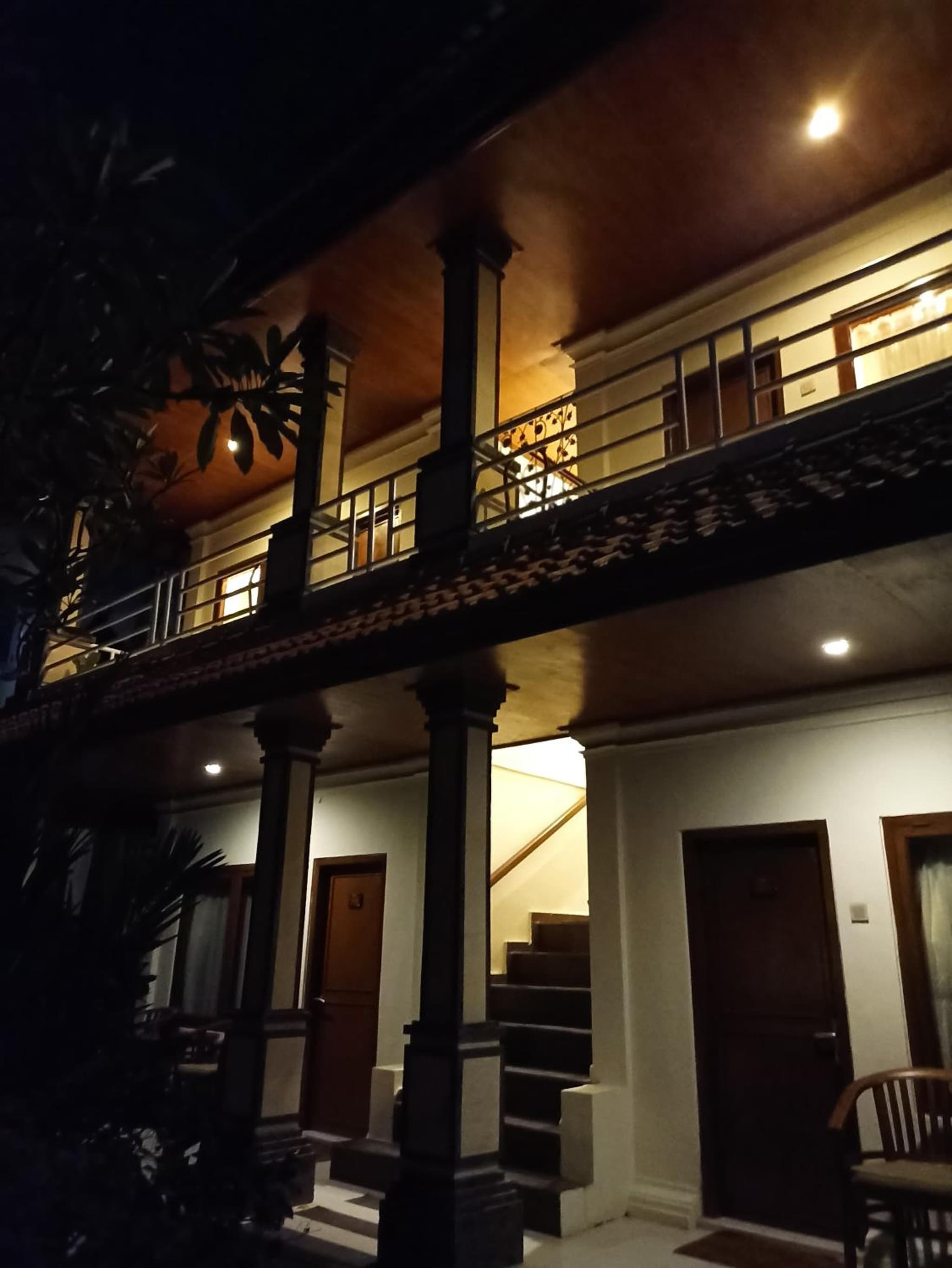 Kusnadi Hotel