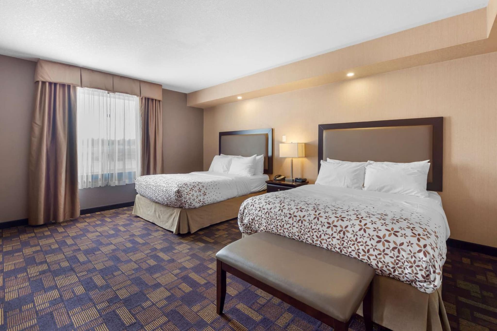 Best Western PLUS Fox Creek photo 6