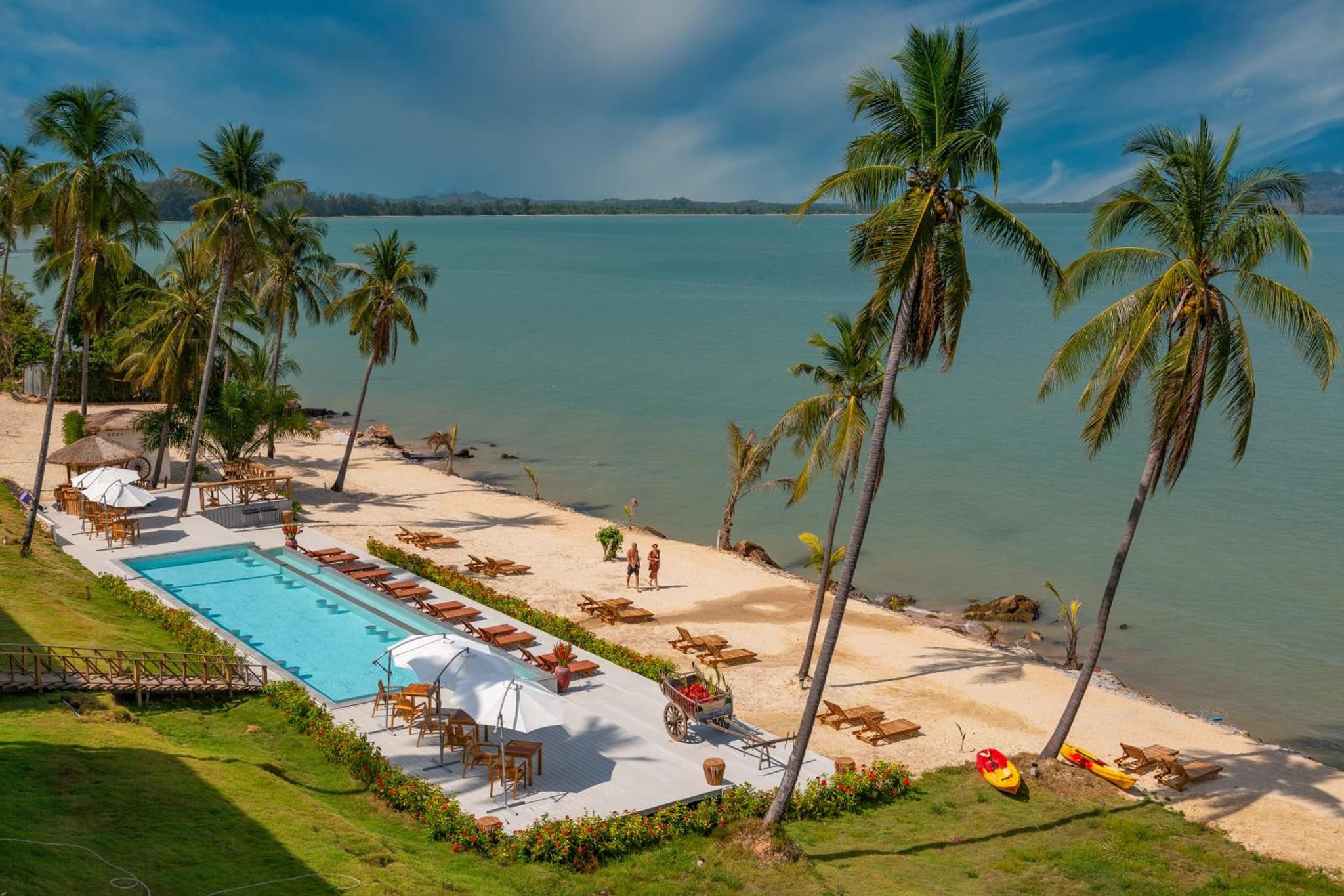 Coconut Grove Resort photo 3