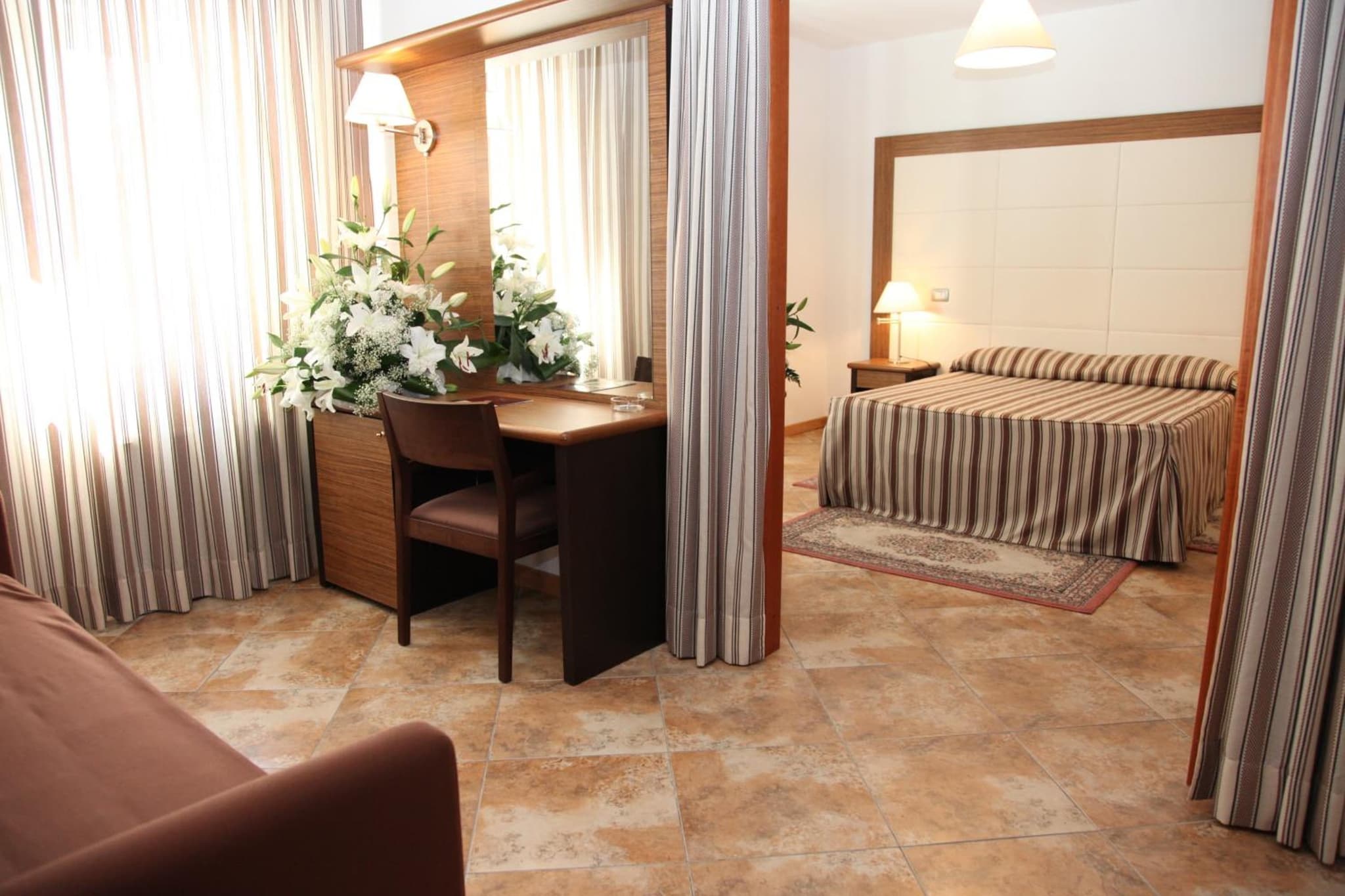 hotel room