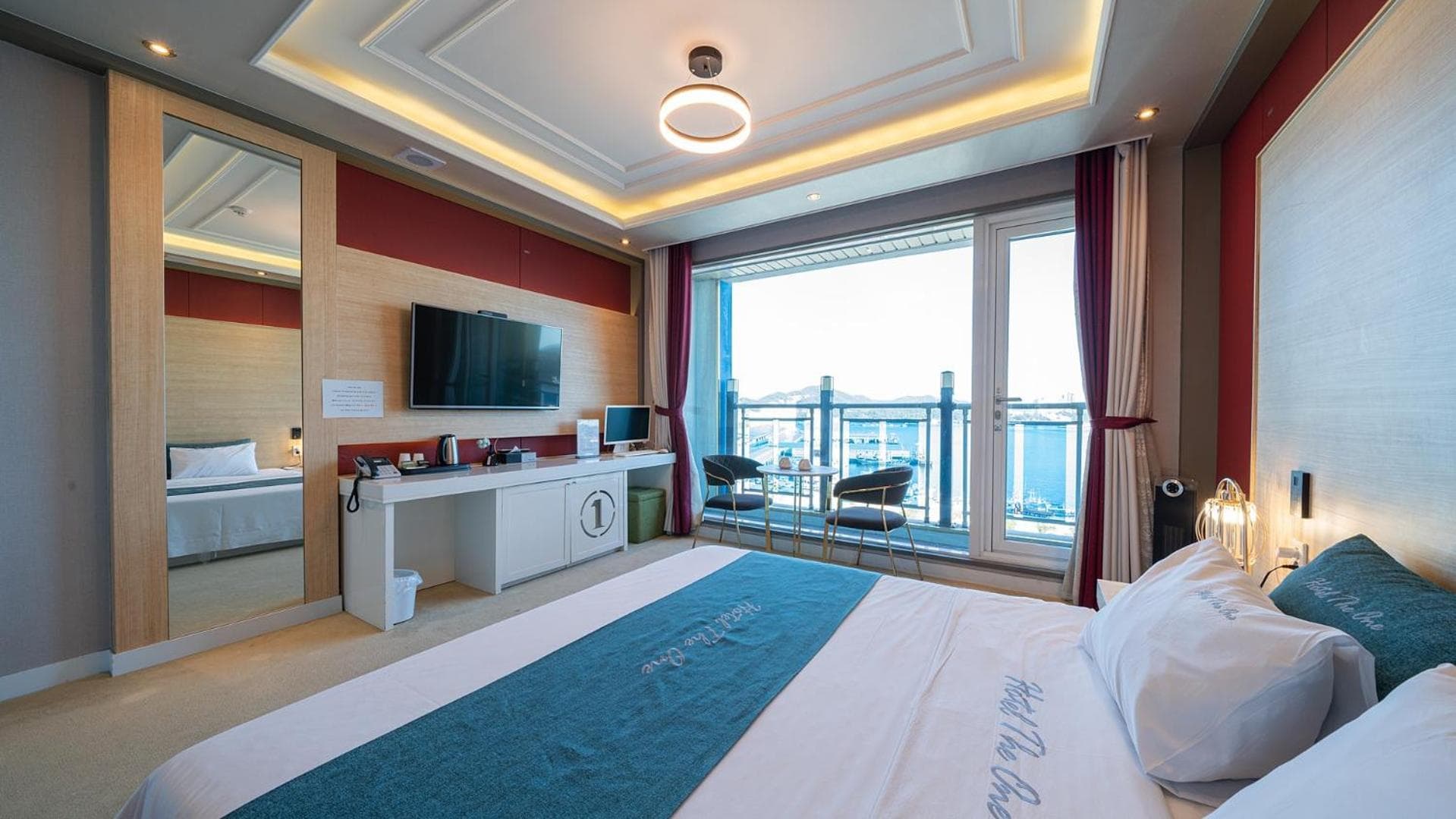 Hotel The One photo 9