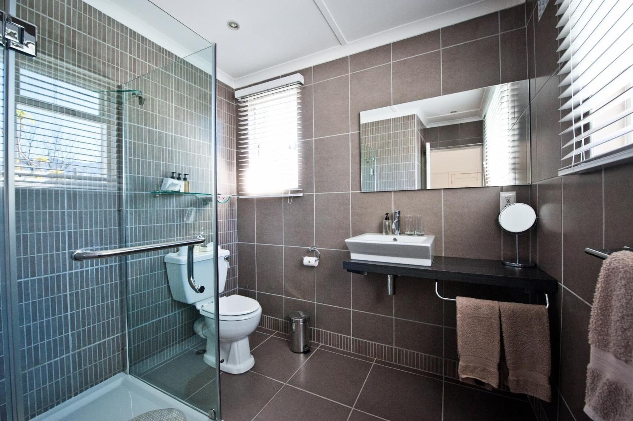 Ballinderry, The Robertson Guest House photo 7