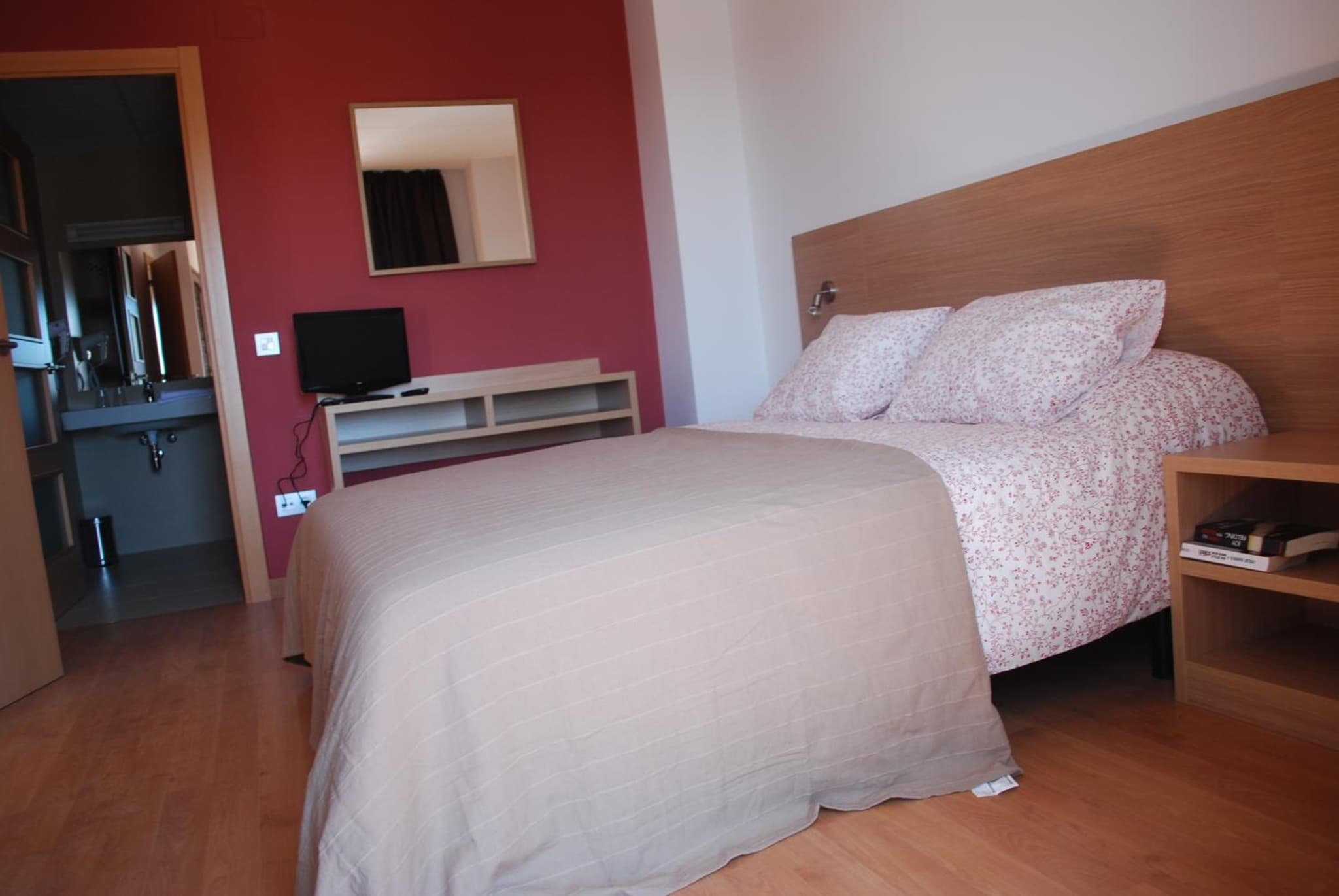 Hotel Mediterrani Express photo 2