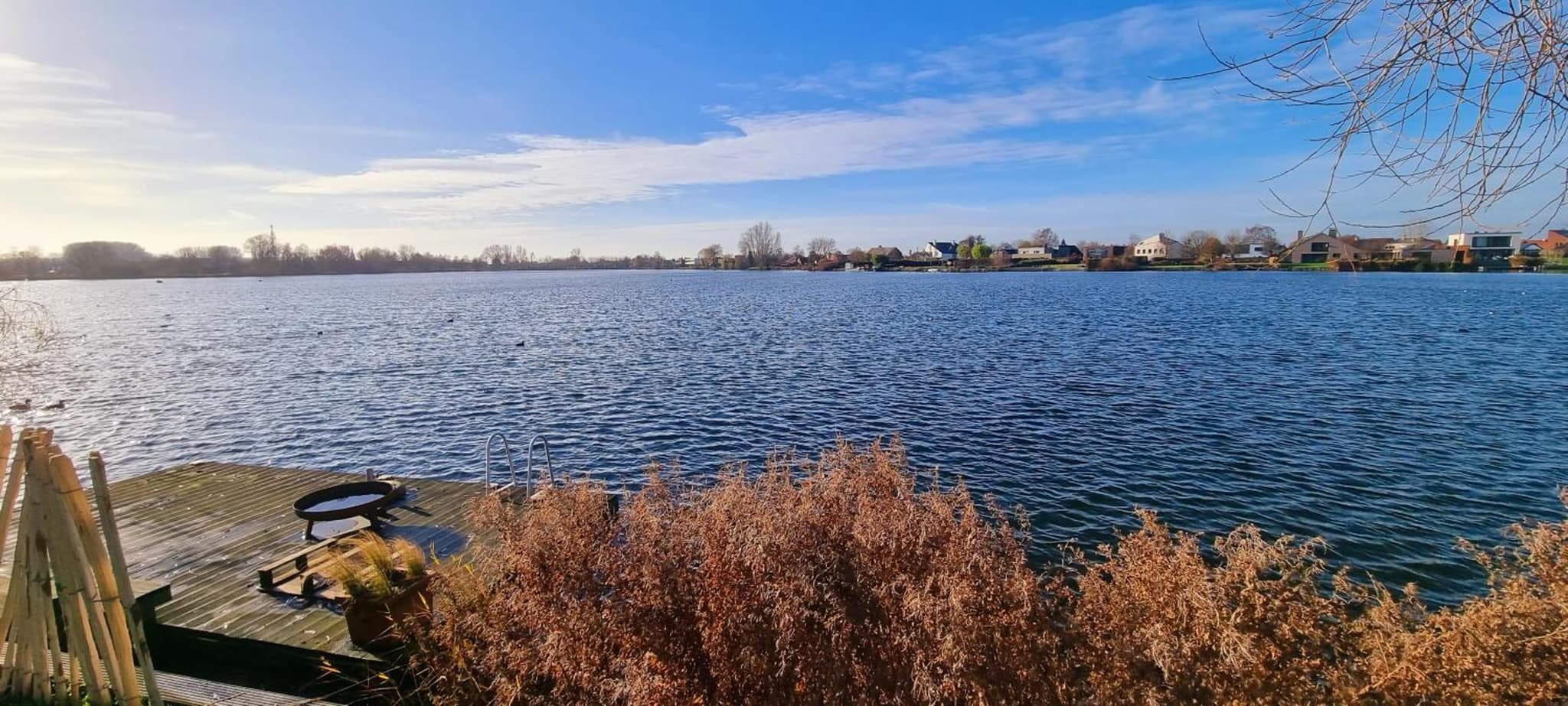 Cozy house at the lake photo 6