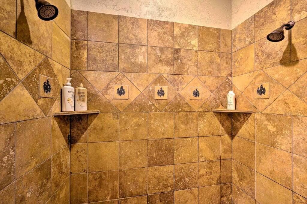 Timbercrest photo 9