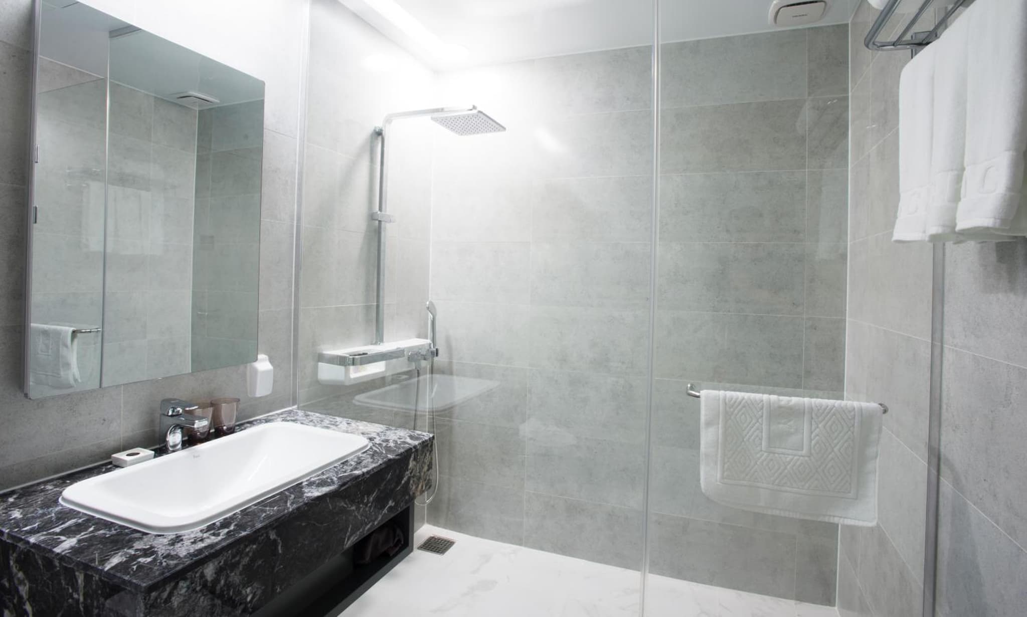 GloucesterHotel Cheongju photo 2