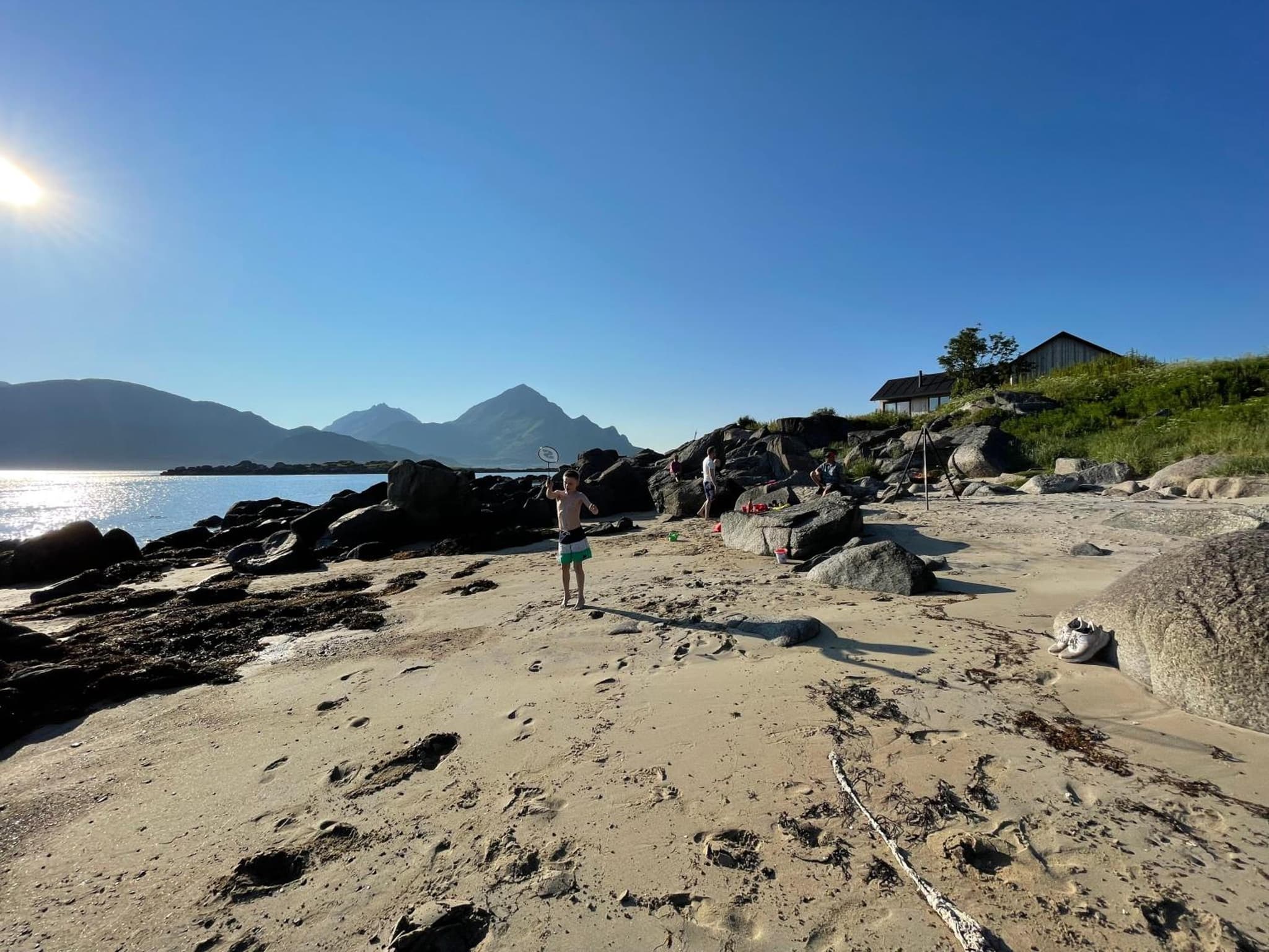 Superior Cabin with Private Beach Lofoten photo 2