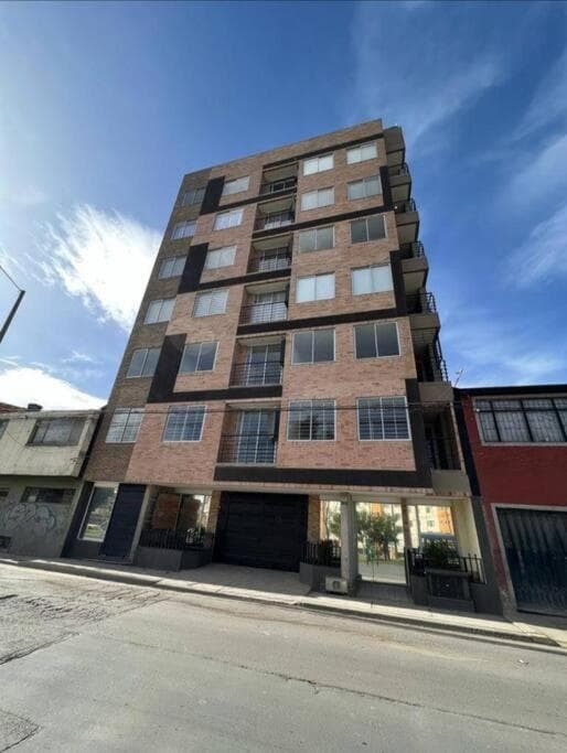 Apartaestudio amoblado, Edificio Avanzzare T1-501 photo 6