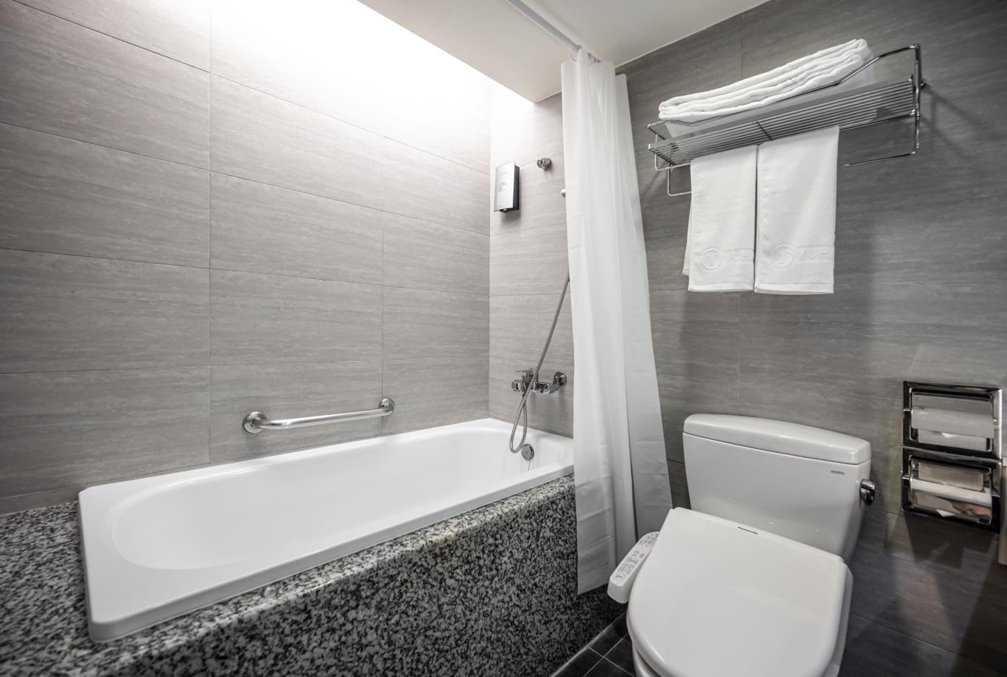 Hotel Bonza photo 2