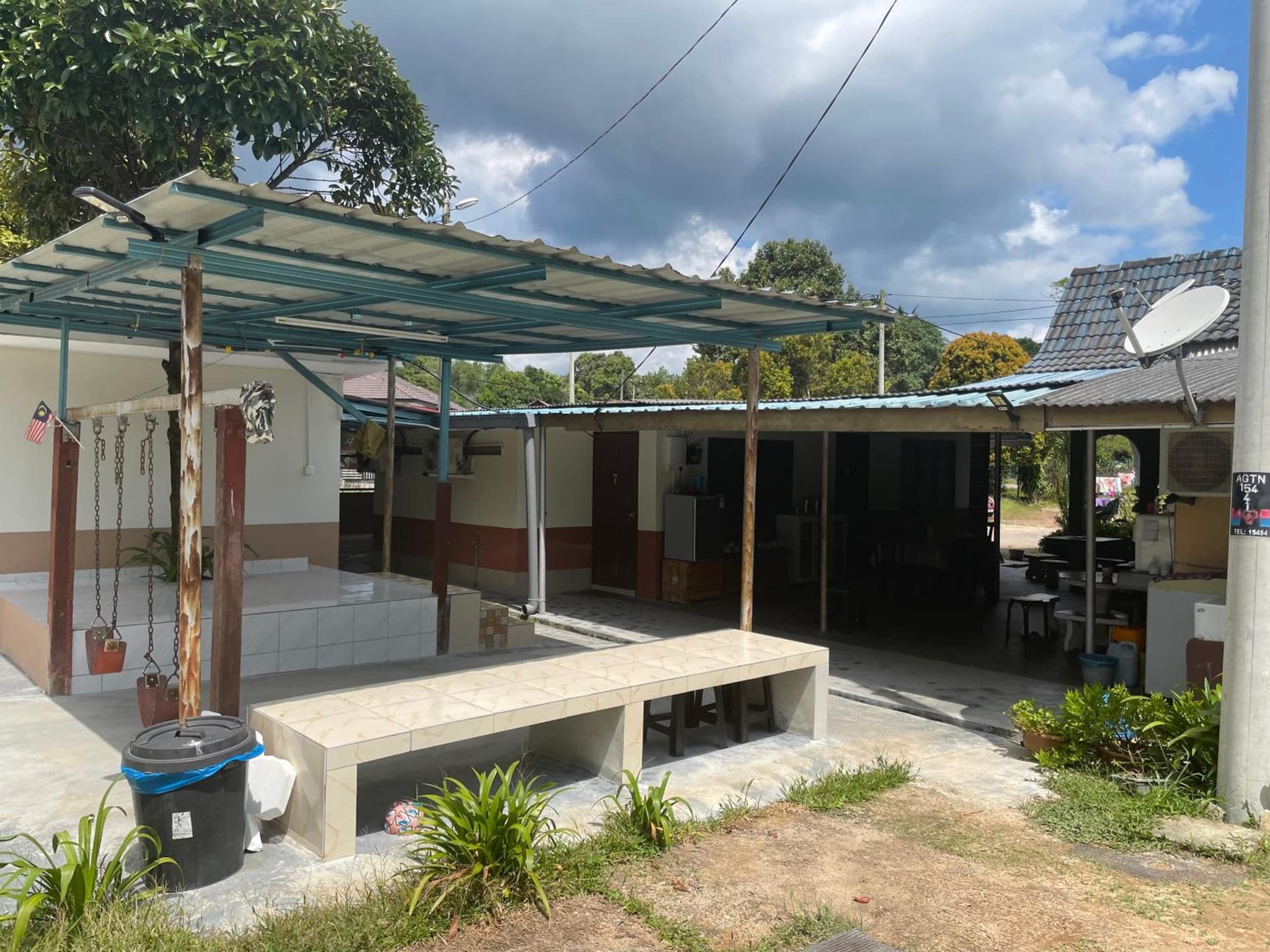 Ikhlas Roomstay photo 2