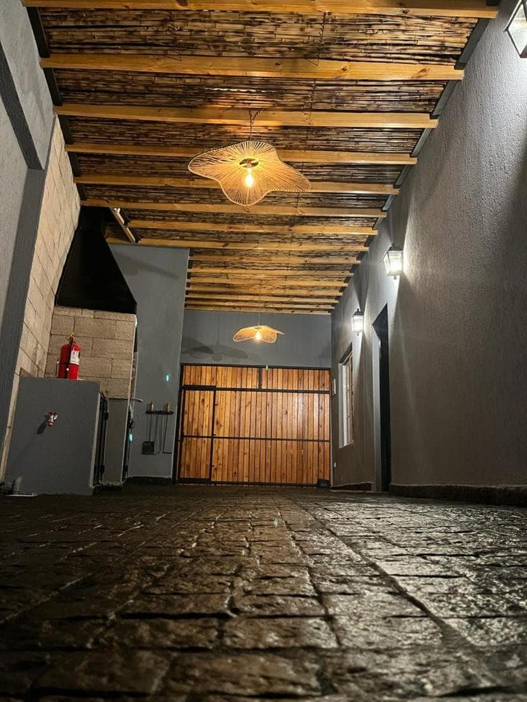 Avalon Apartments photo 6