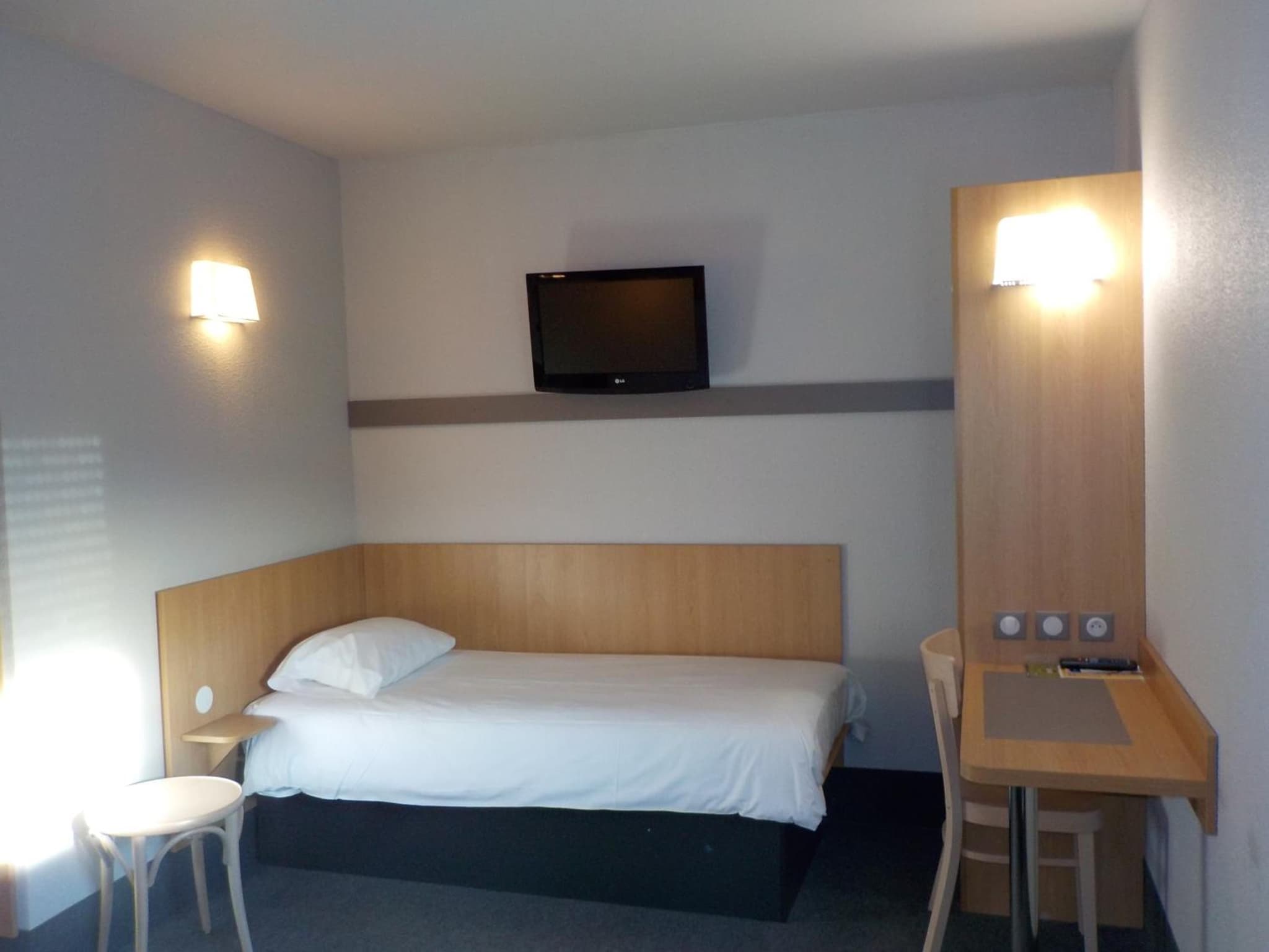 B&B HOTEL Pézenas photo 7