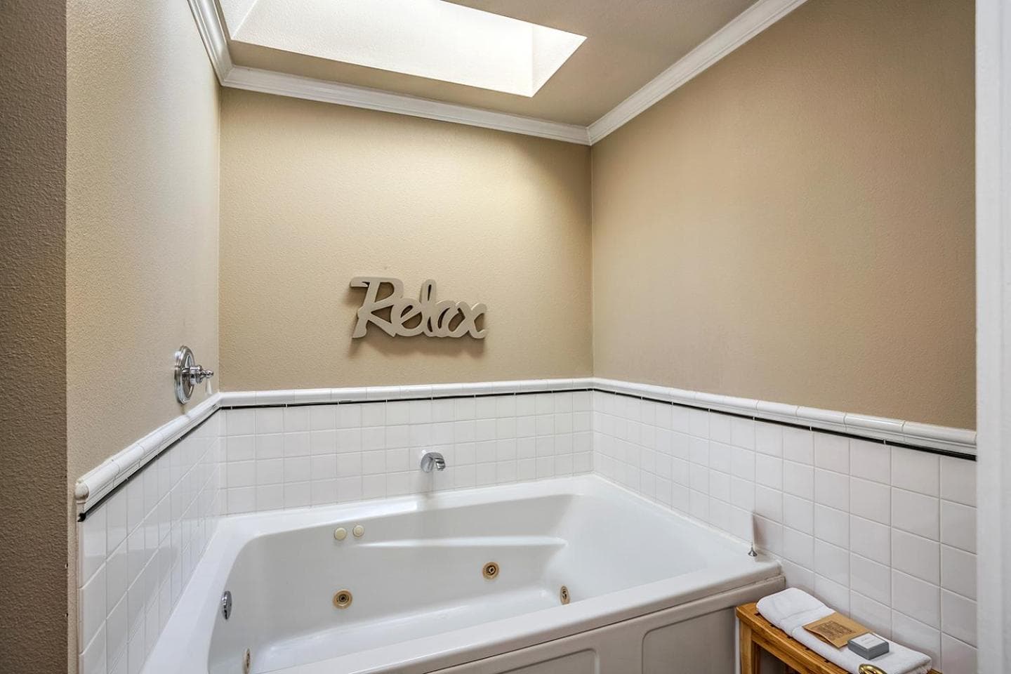 Cannon Beach Hotel Collection photo 7