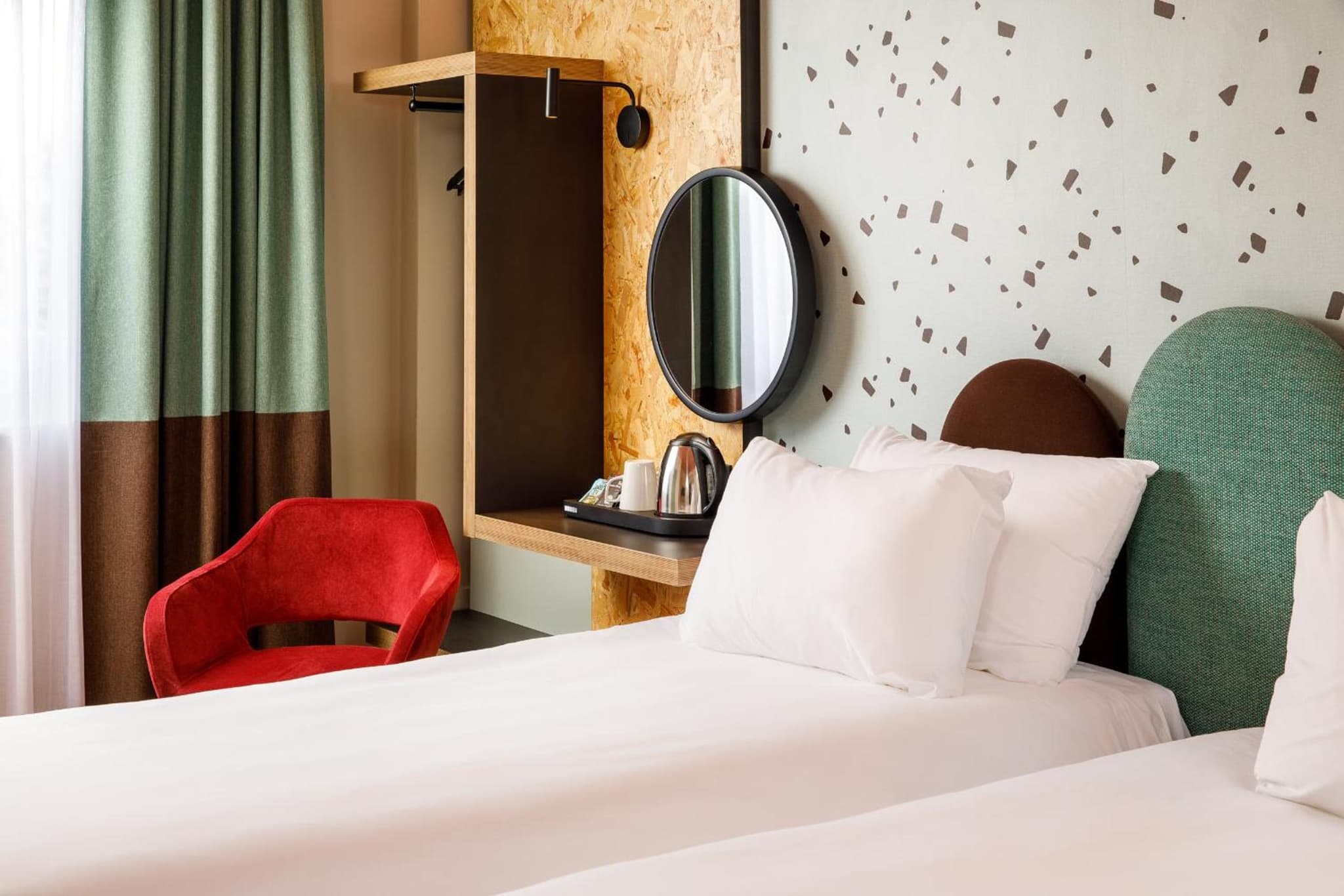 ibis Styles Bournemouth photo 7