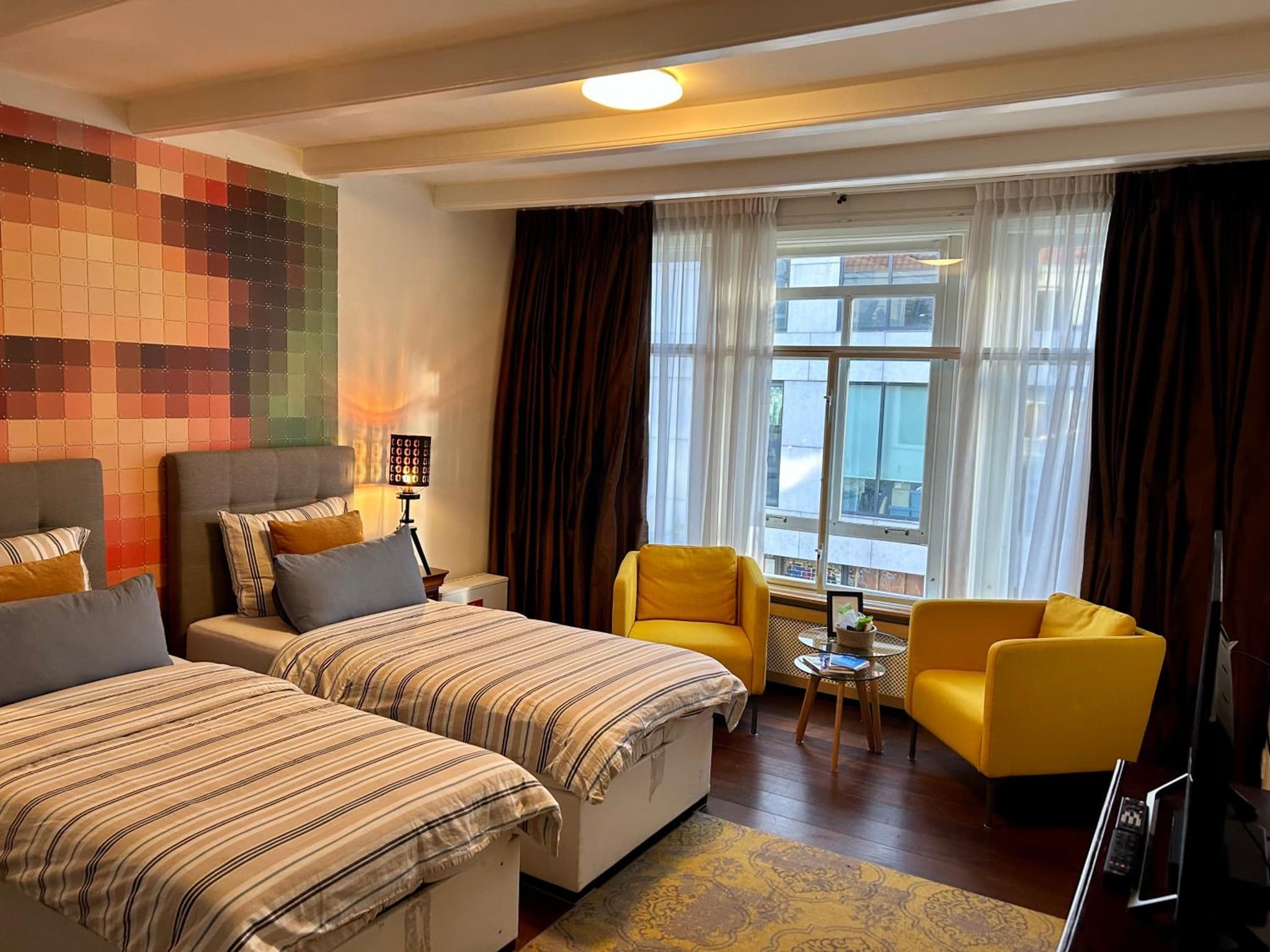 Amsterdam 4 Holiday GuestRooms photo 3