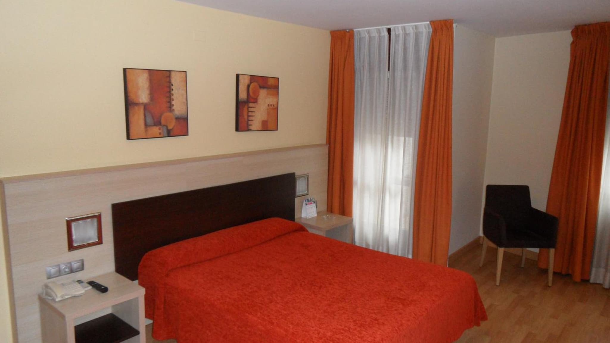 Hotel SPA GBC Avenida Pontevedra photo 7