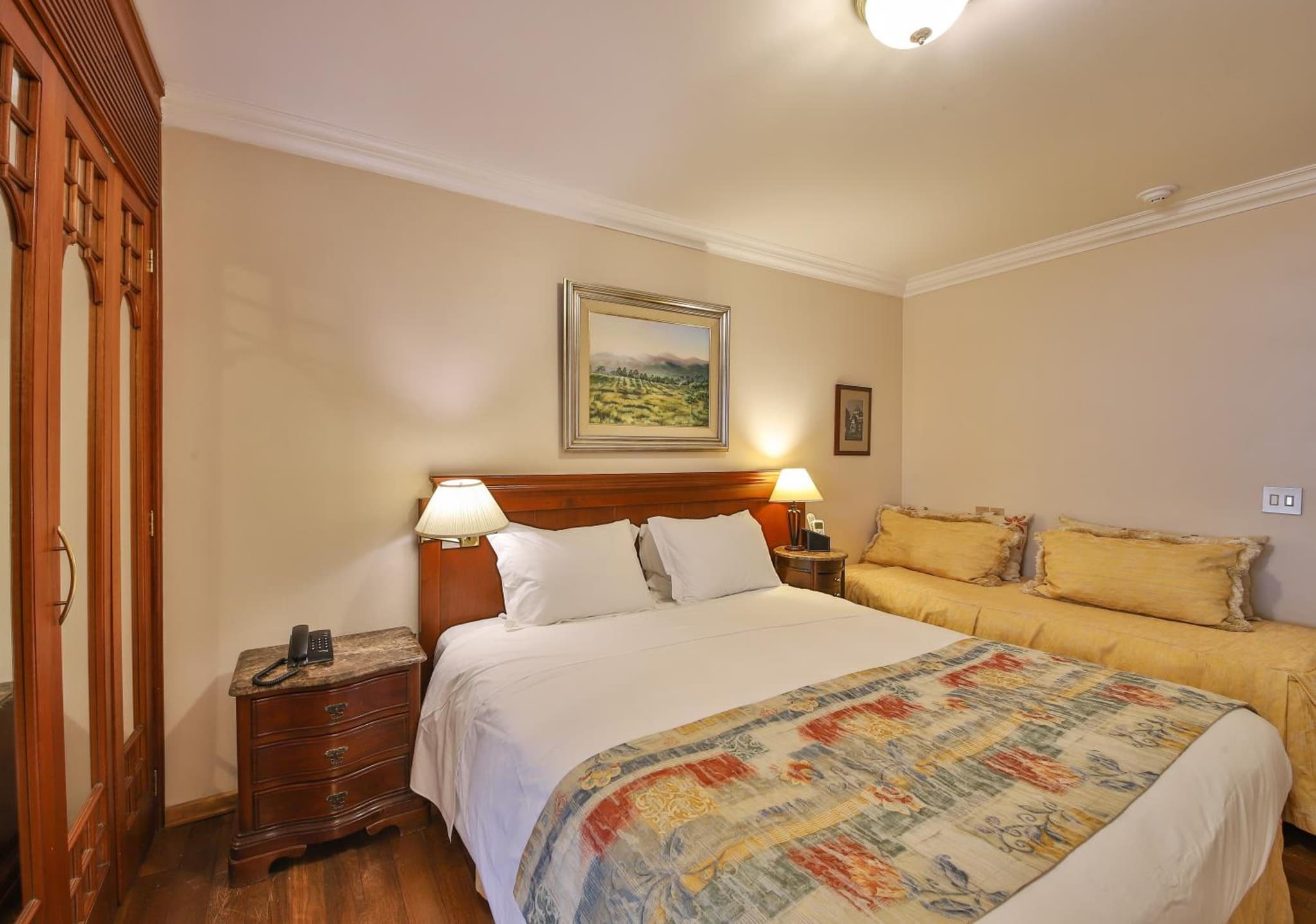 Le Suisse Elegance Hotel photo 4