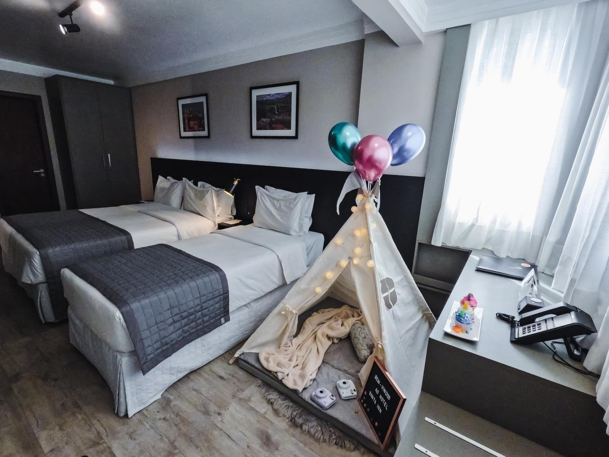 Santa Inn Hotel photo 9