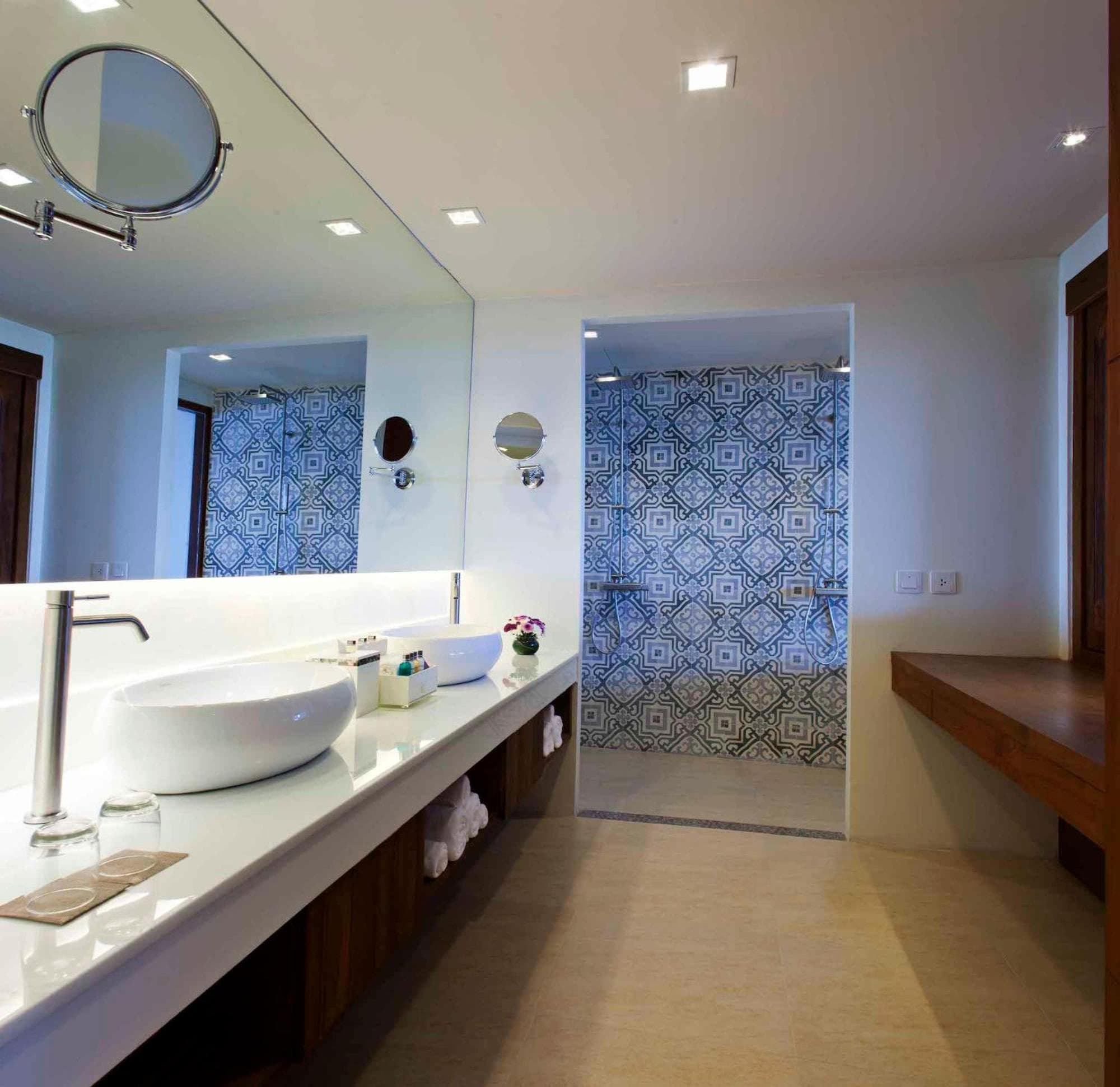 Zenmaya Oceanfront Phuket, Trademark Collection by Wyndham photo 2