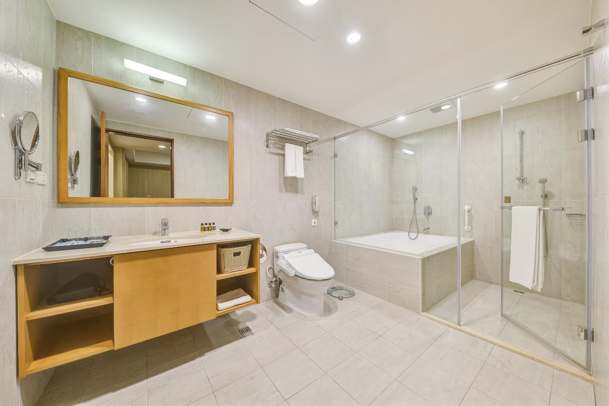 Forte Hotel Xizhi photo 8