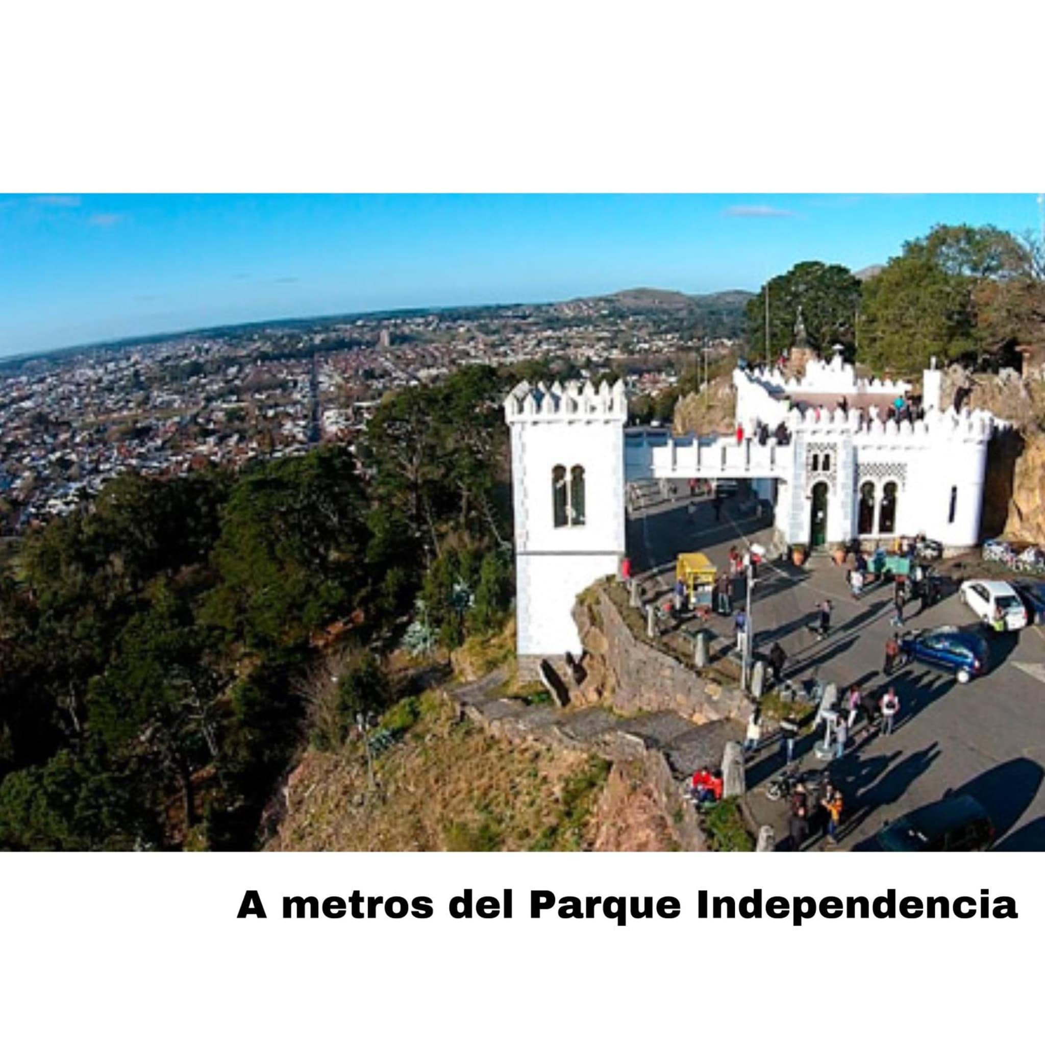 Departamento a metros del parque 3ro C photo 3