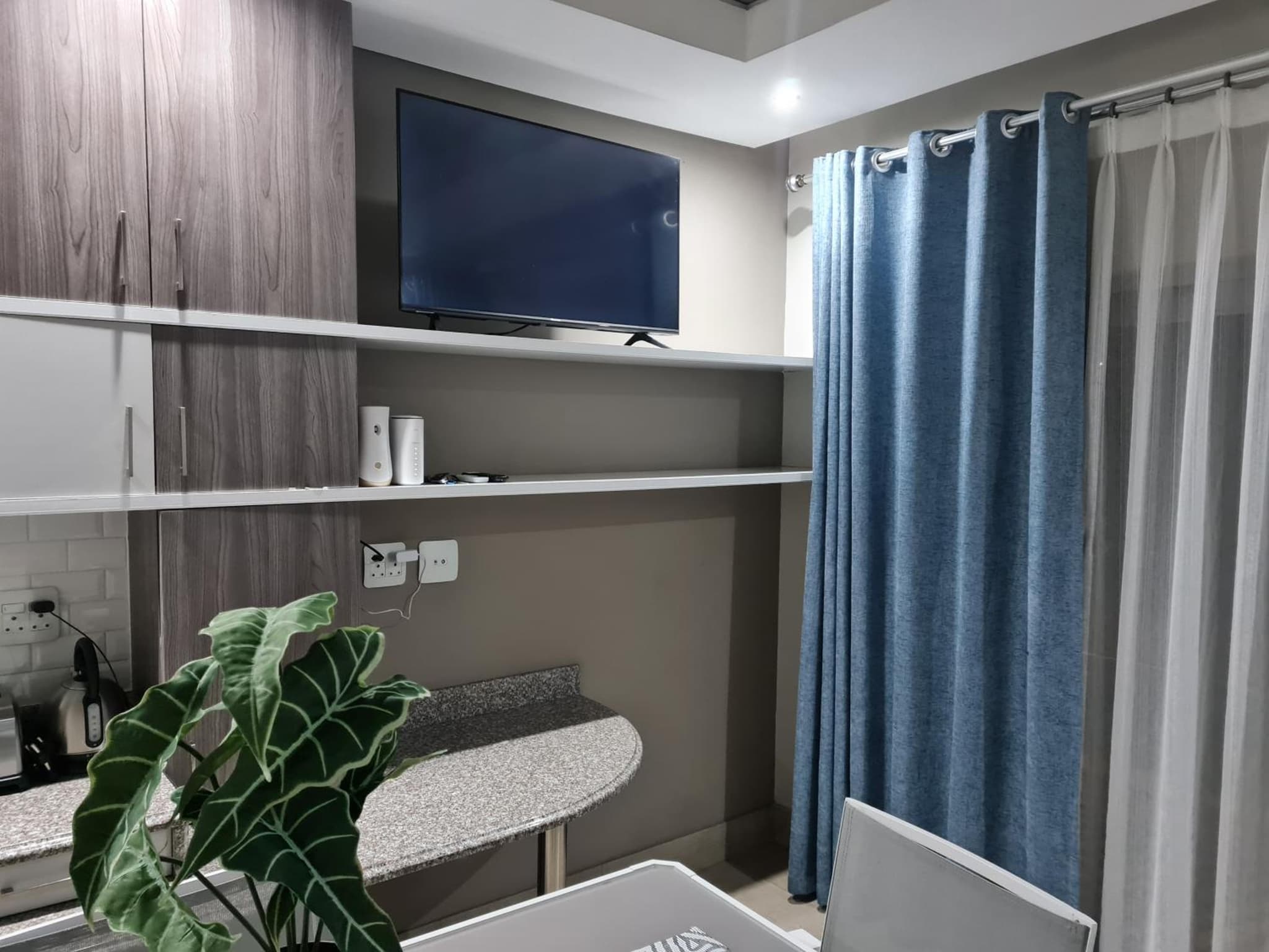Stunning City Living at Loftus photo 8