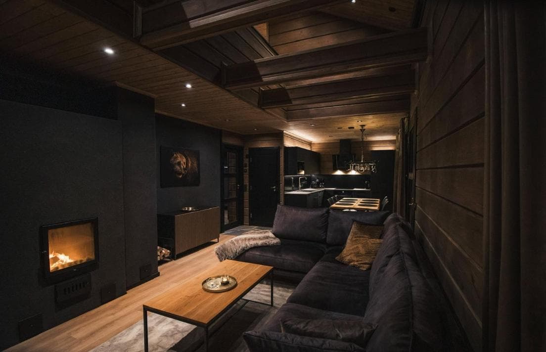 Le-Villa Black photo 2