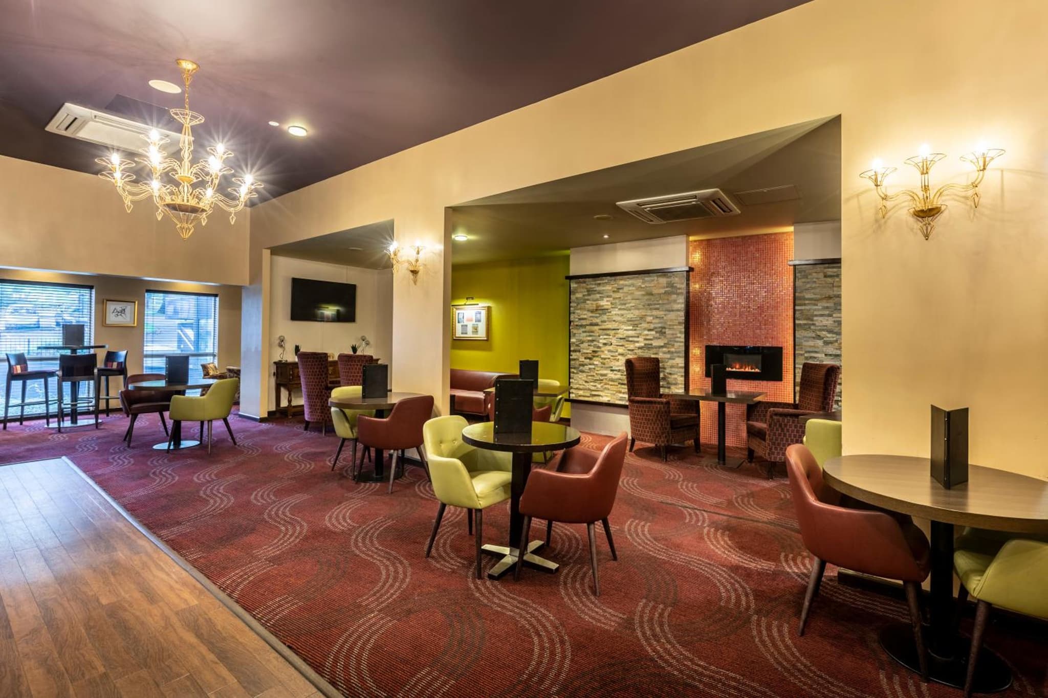 Gloucester Robinswood Hotel By Sunday photo 5