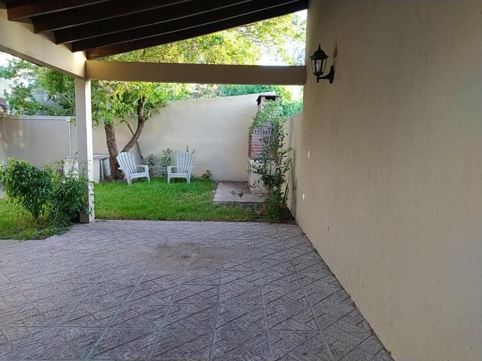 Danimar photo 3