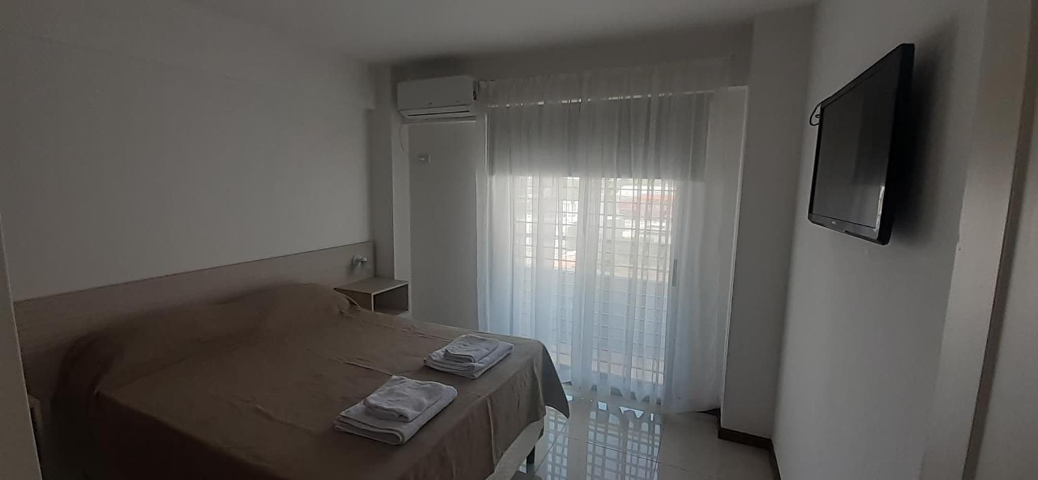Paz Apartments photo 3