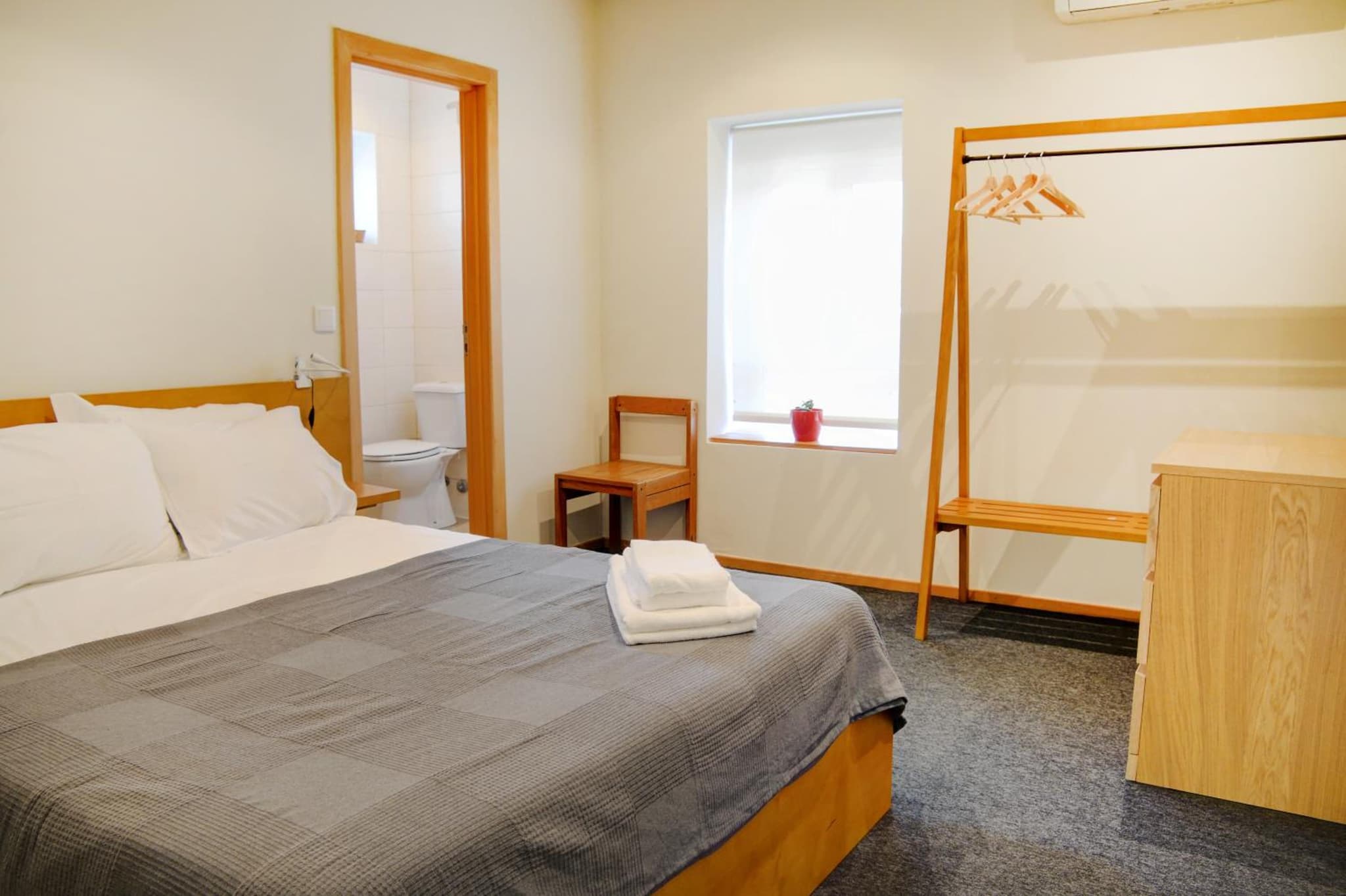 Peach Hostel & Suites photo 8