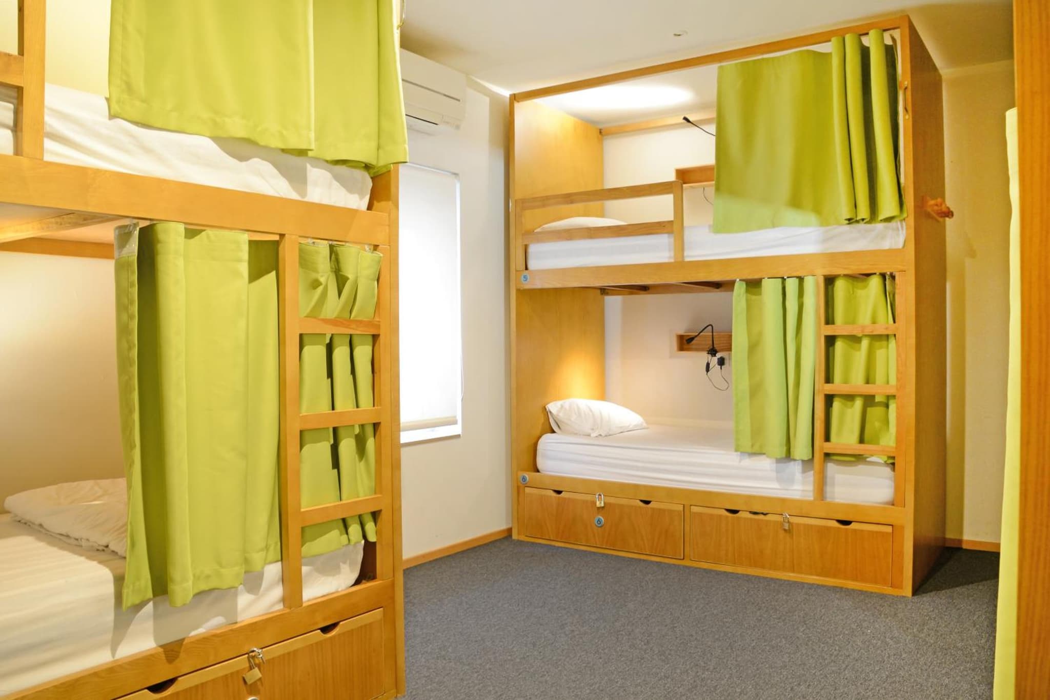 Peach Hostel & Suites photo 9