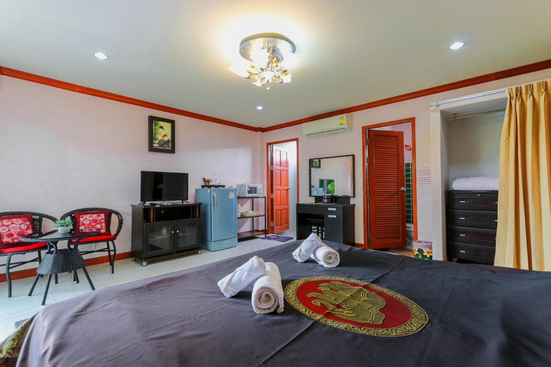 The Phen House photo 8