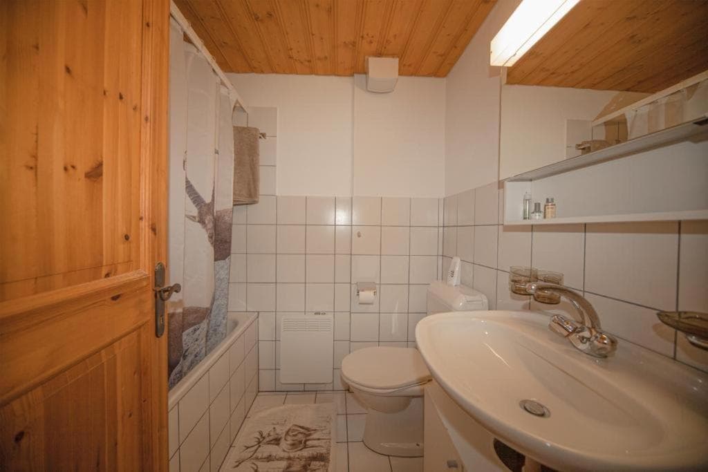 Hotel und Restaurant Alpina photo 8
