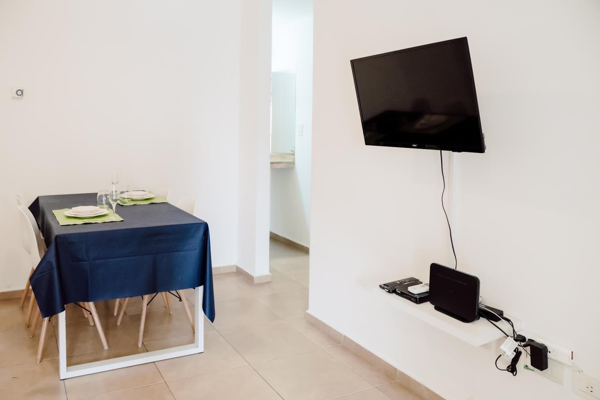 Departamento bien ubicado y cómodo by lofty photo 6