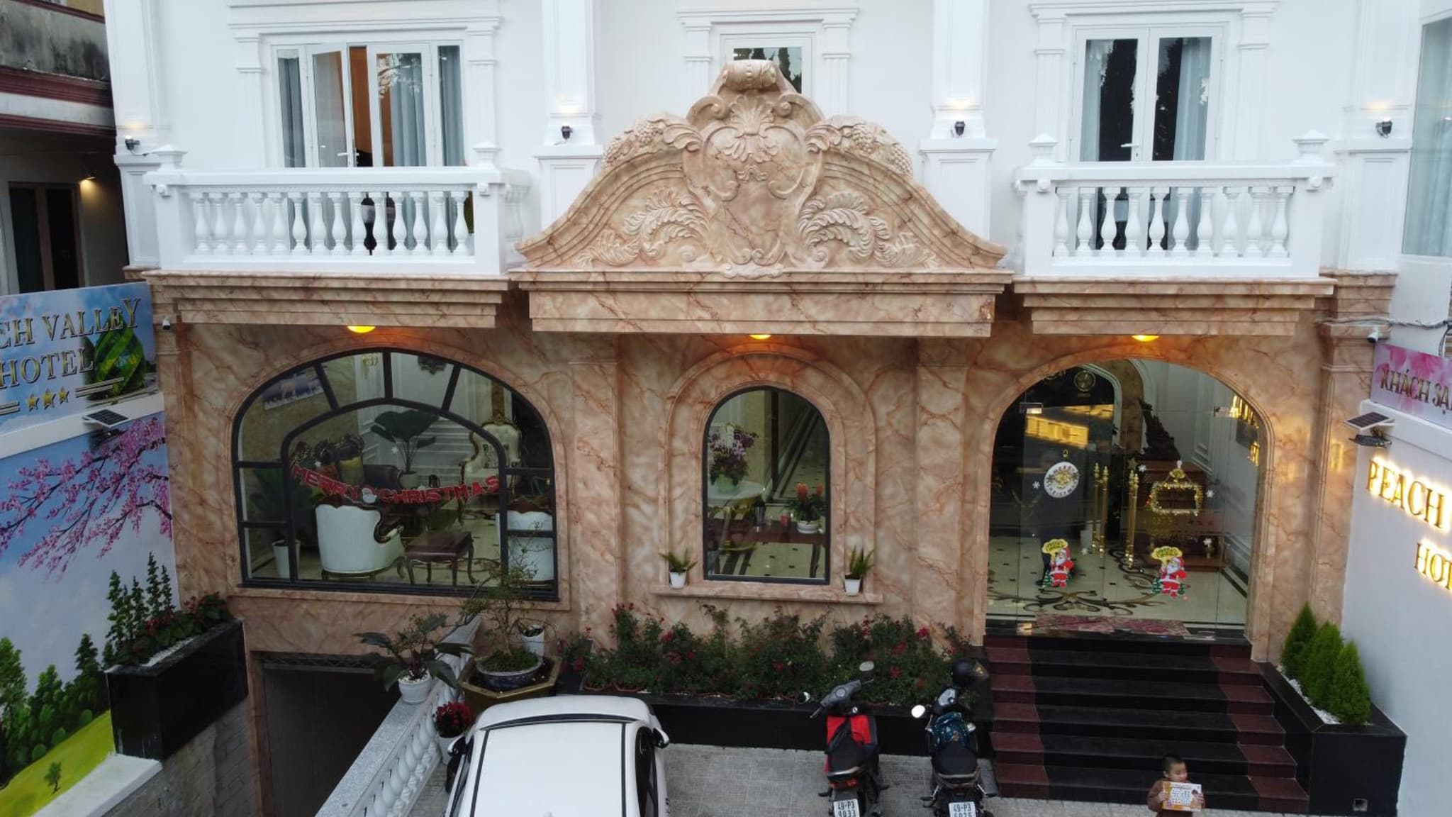 Peach Valley Hotel Dalat