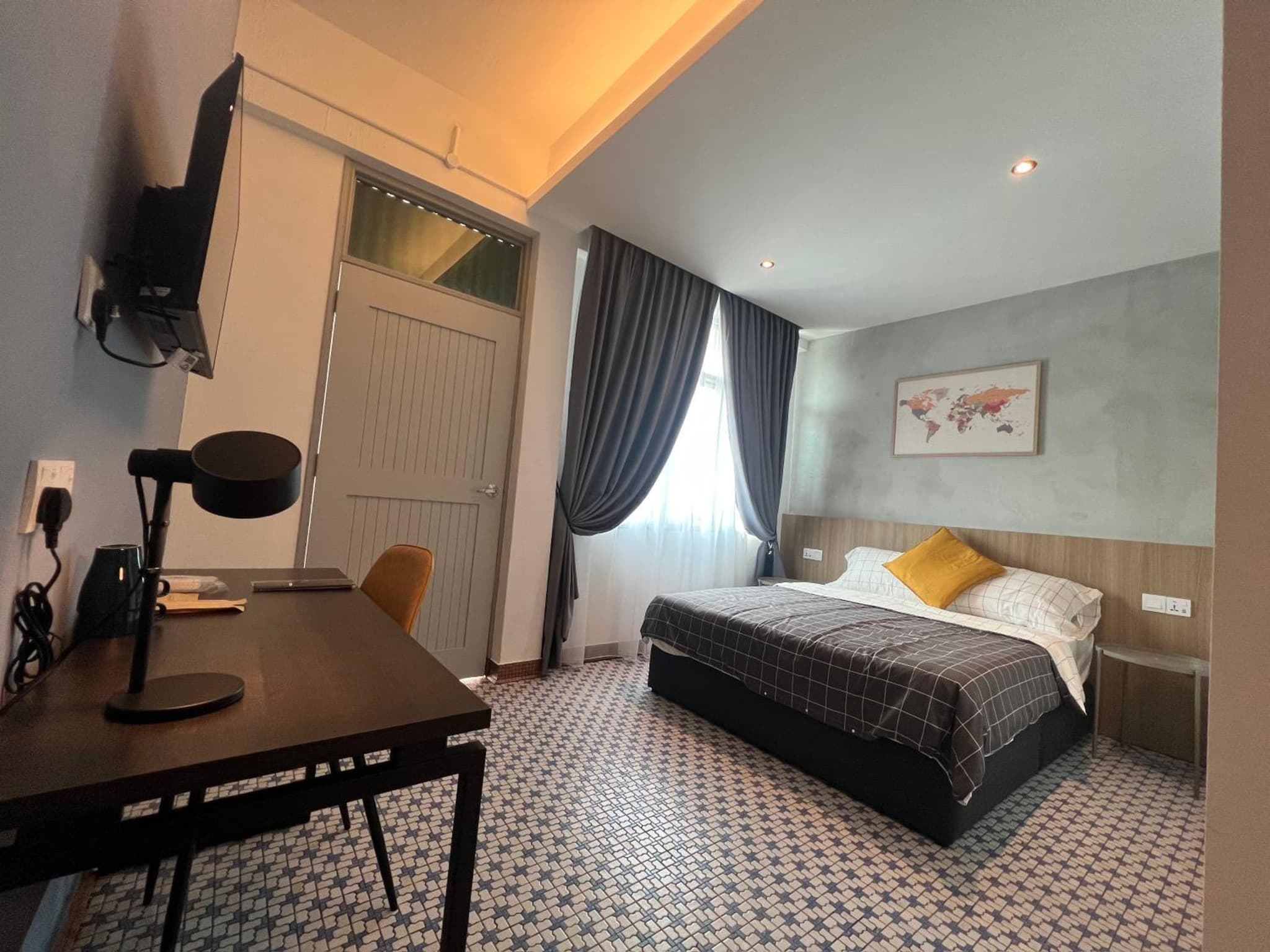 Ninety Guest House photo 4