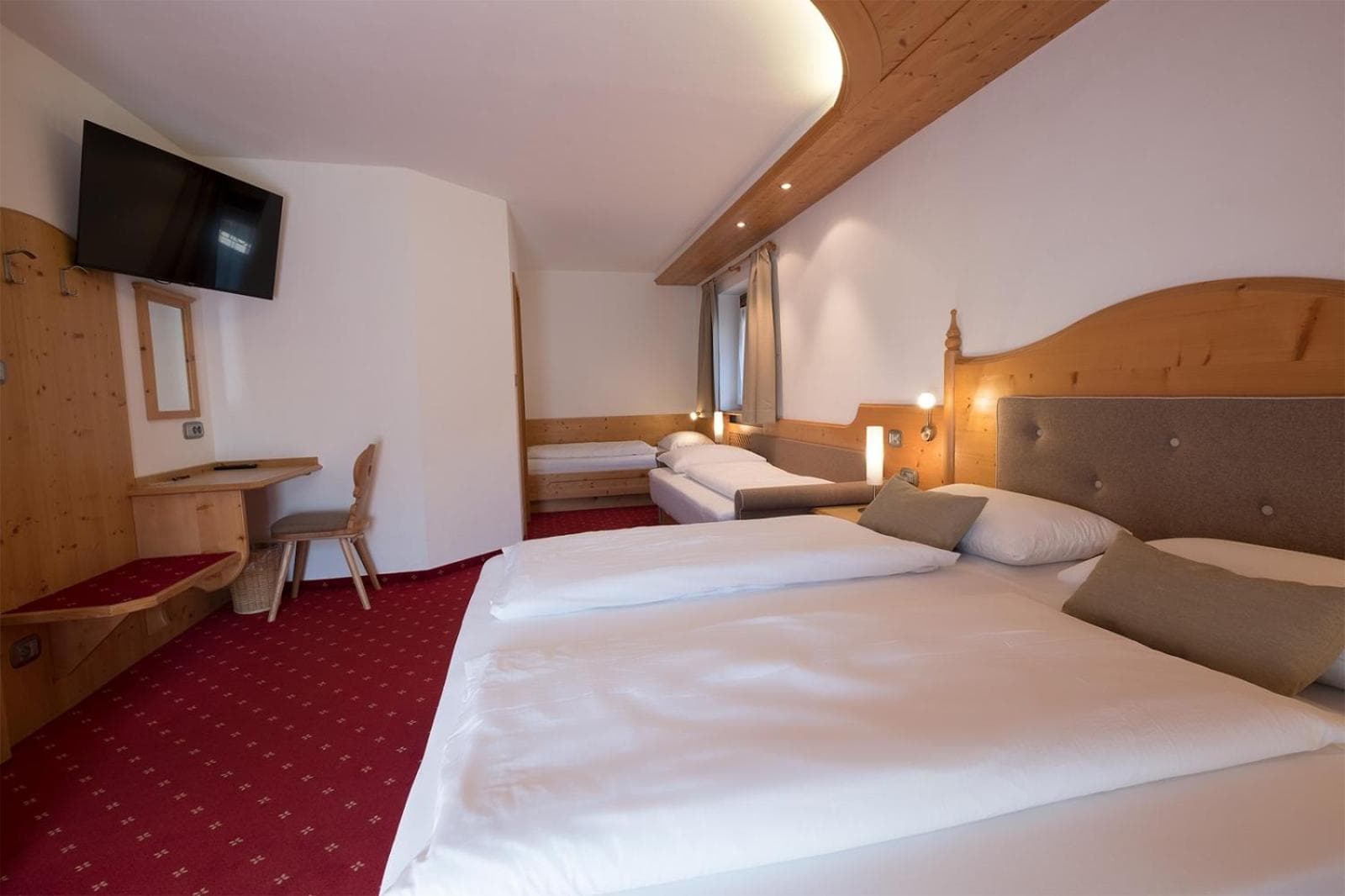 Garni Alba Bed & Breakfast photo 2