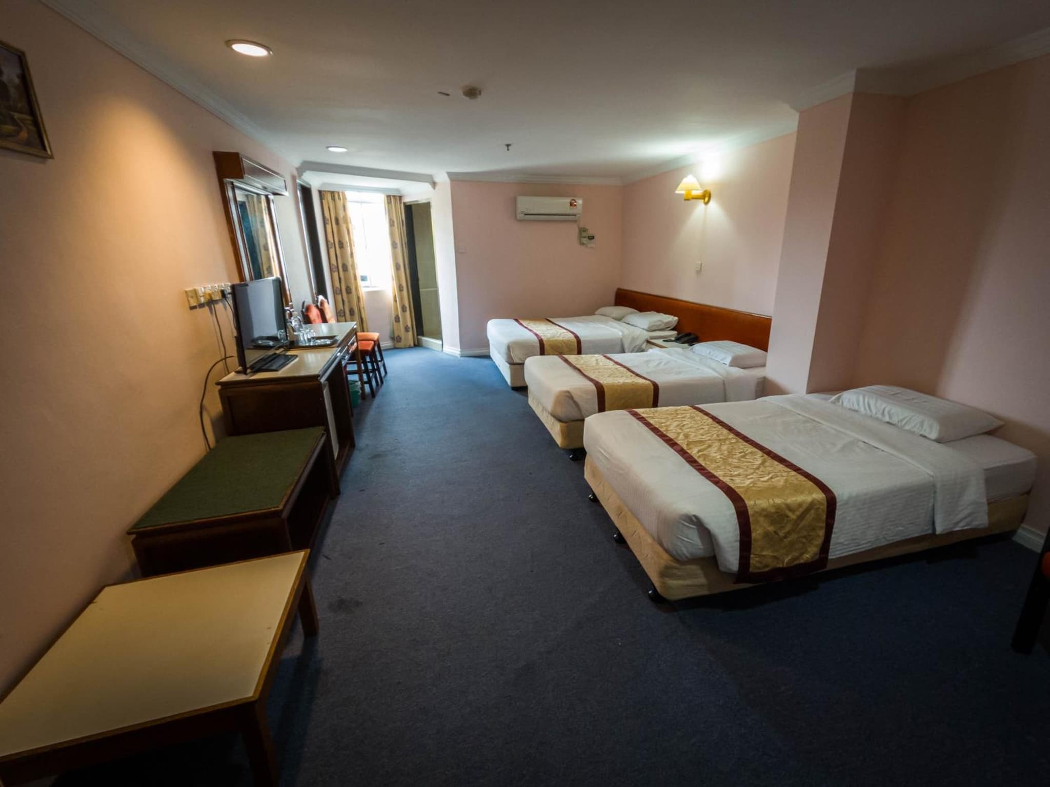 Miri Hotel photo 3