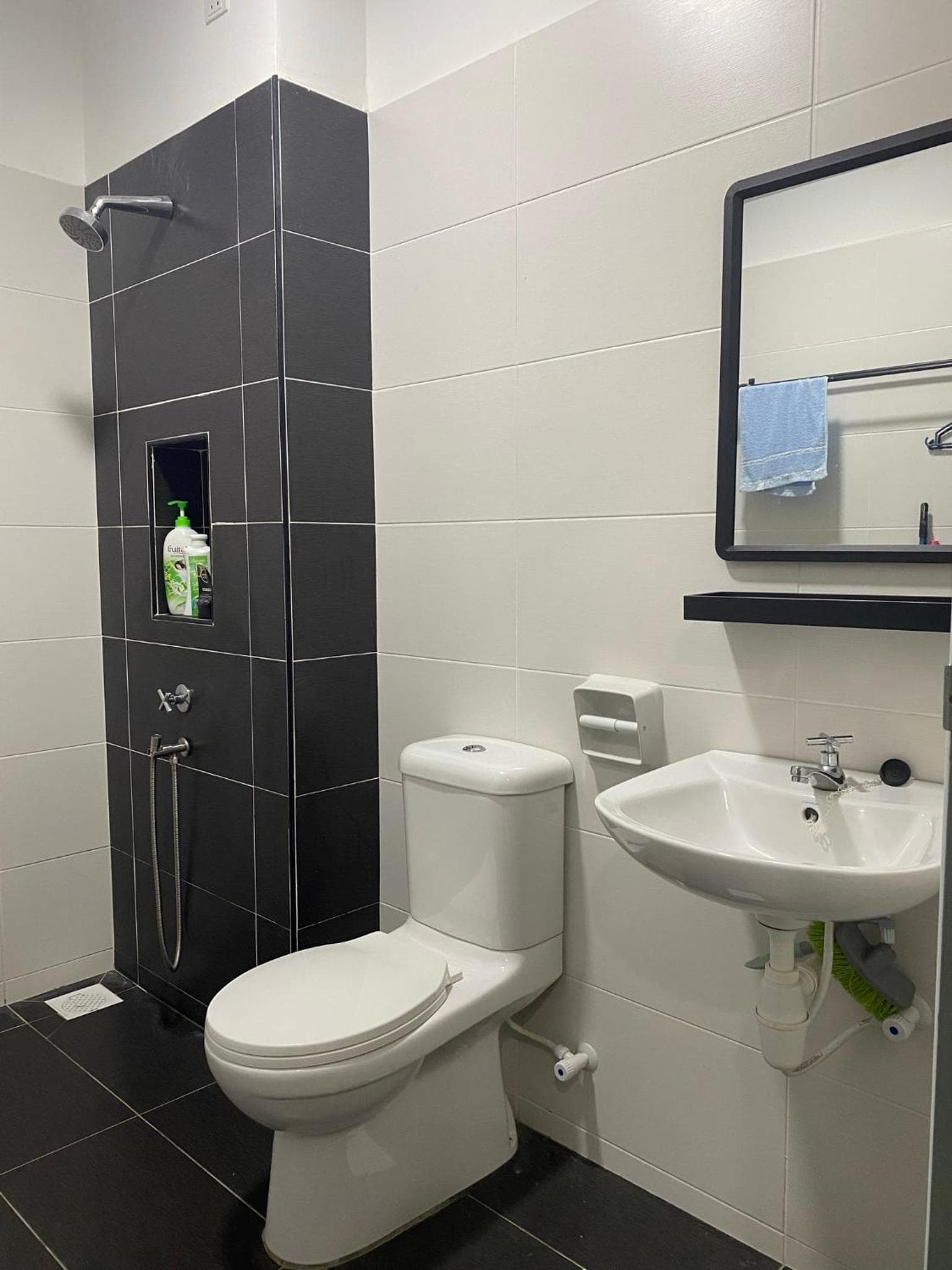 Ana Homestay BP Free Netflix, WiFi, Mountain View, Playground, 5 Car Park & Guard Near To Uthm, Kpj, Ipg, Kptm, Kktm, Adtec And Bp City by Host Hani Hamiza photo 8