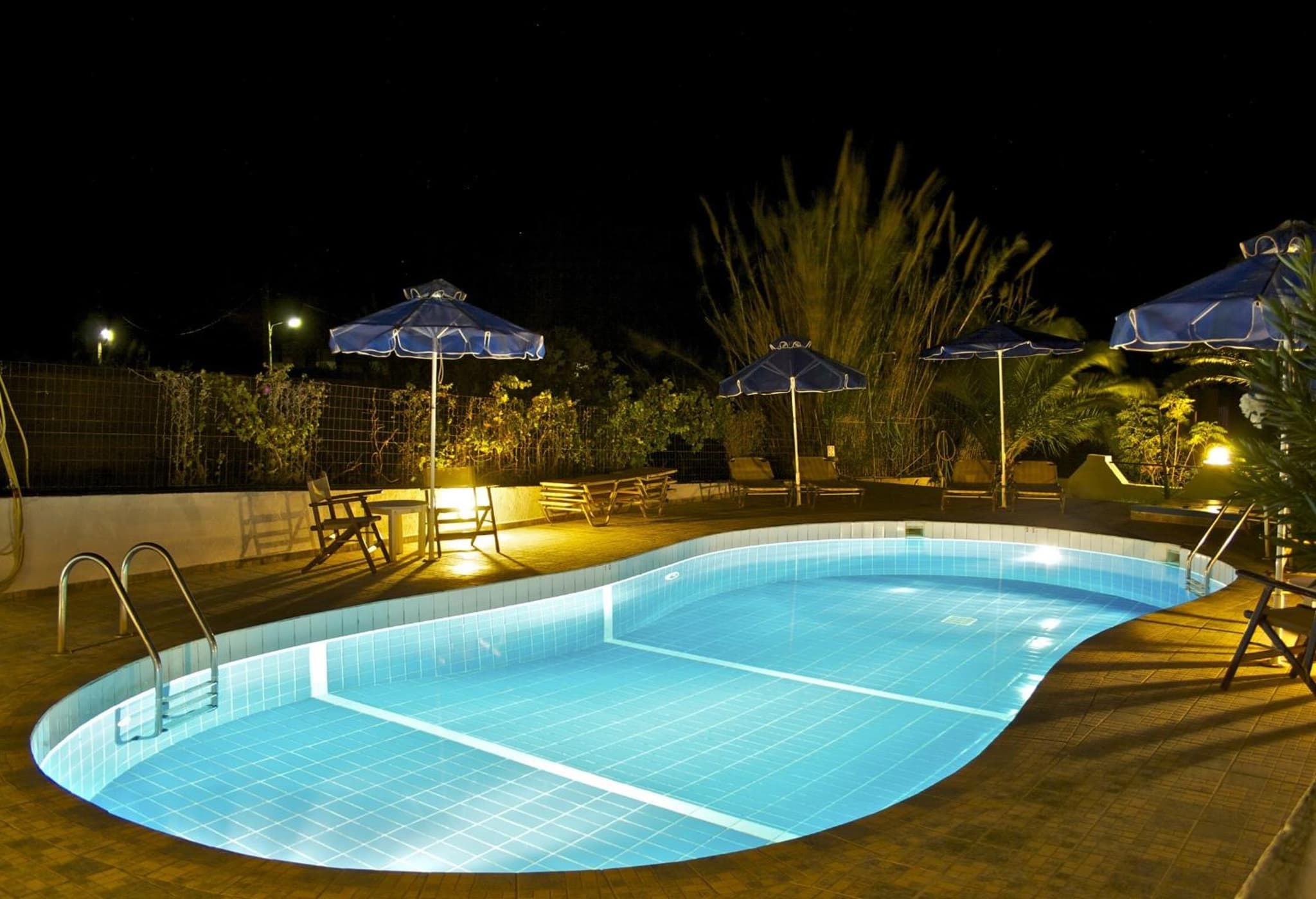 Helios Studios & Apartments photo 7